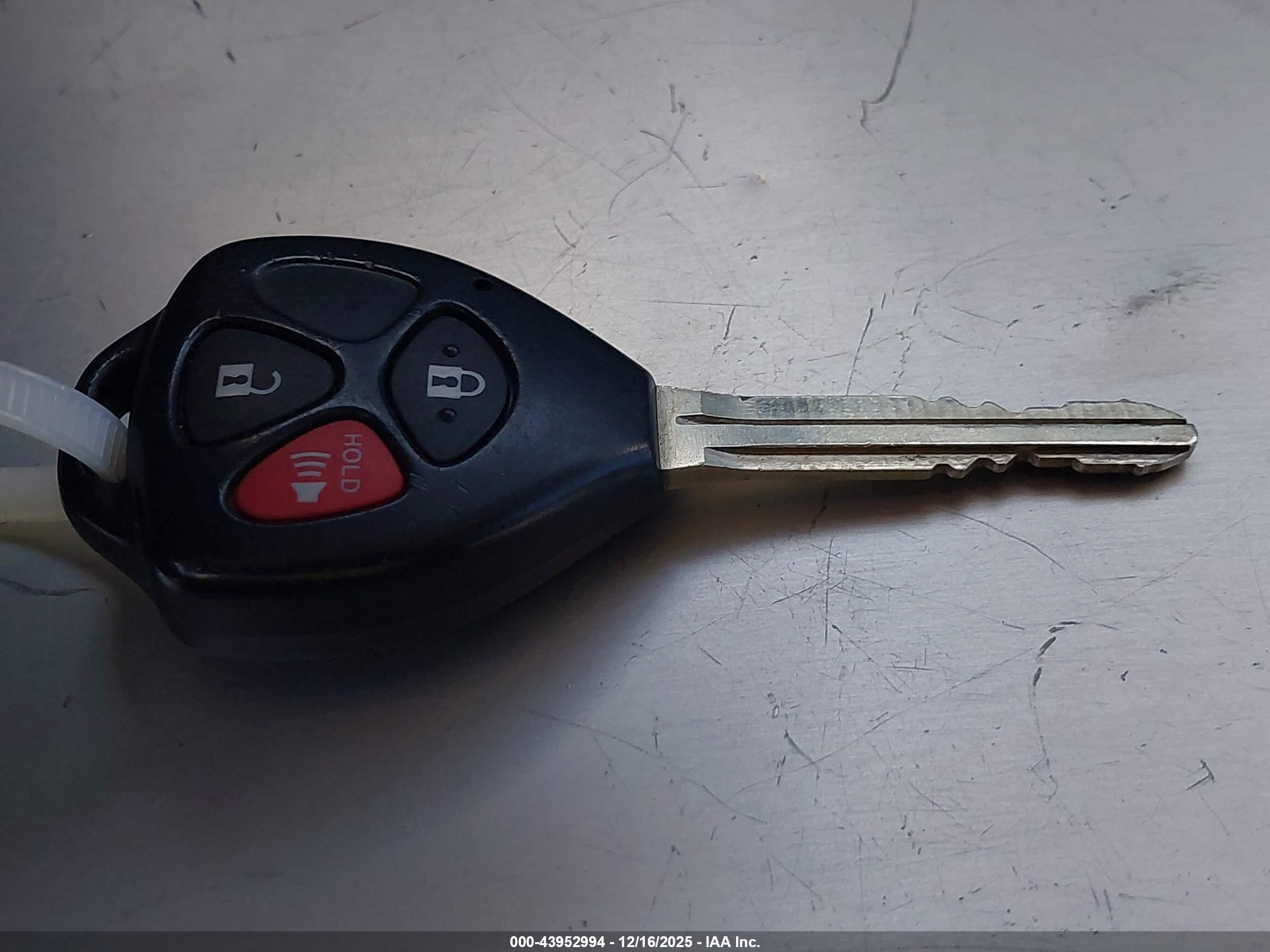 TOYOTA 4RUNNER image 11