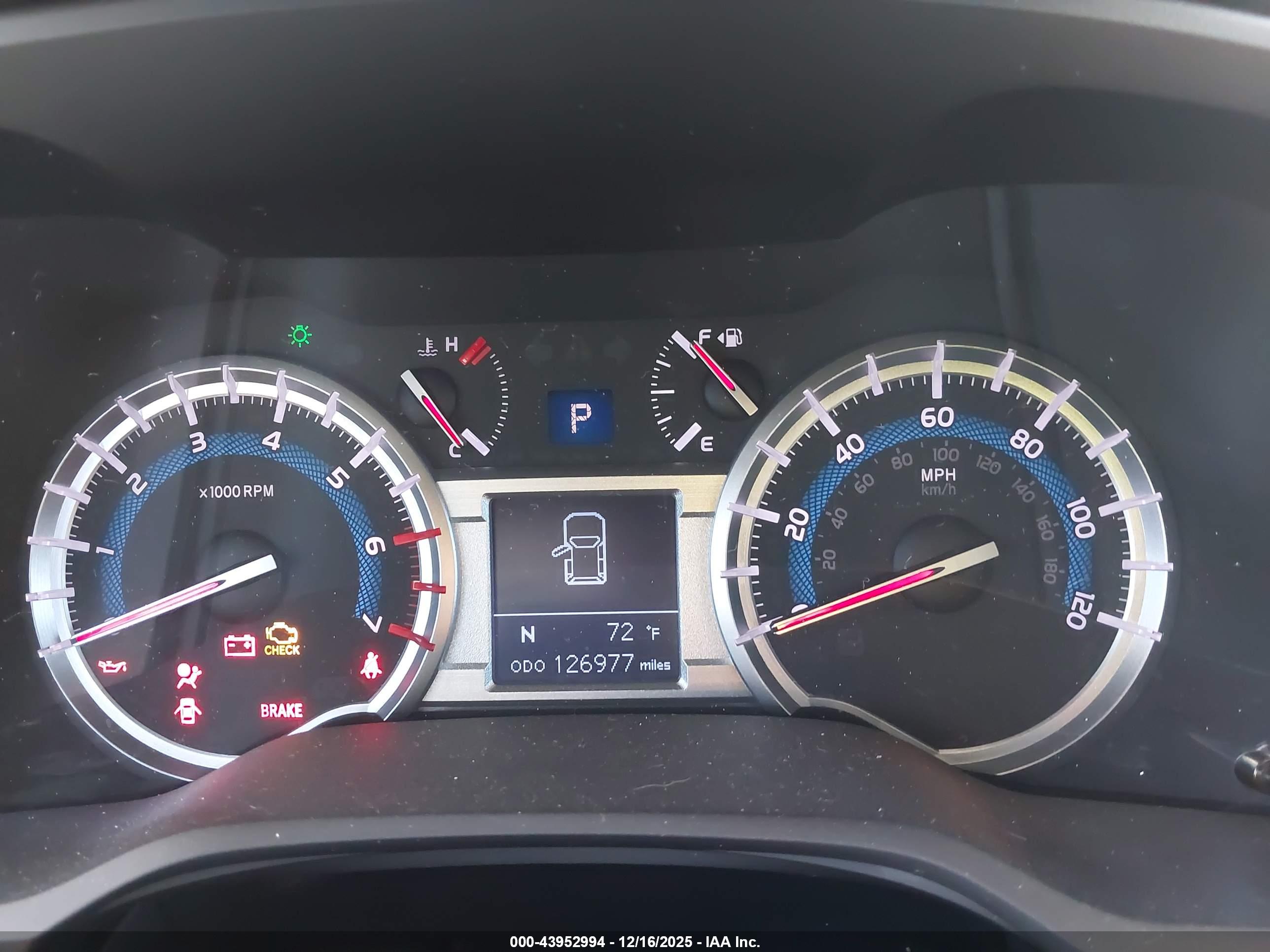 TOYOTA 4RUNNER image 7