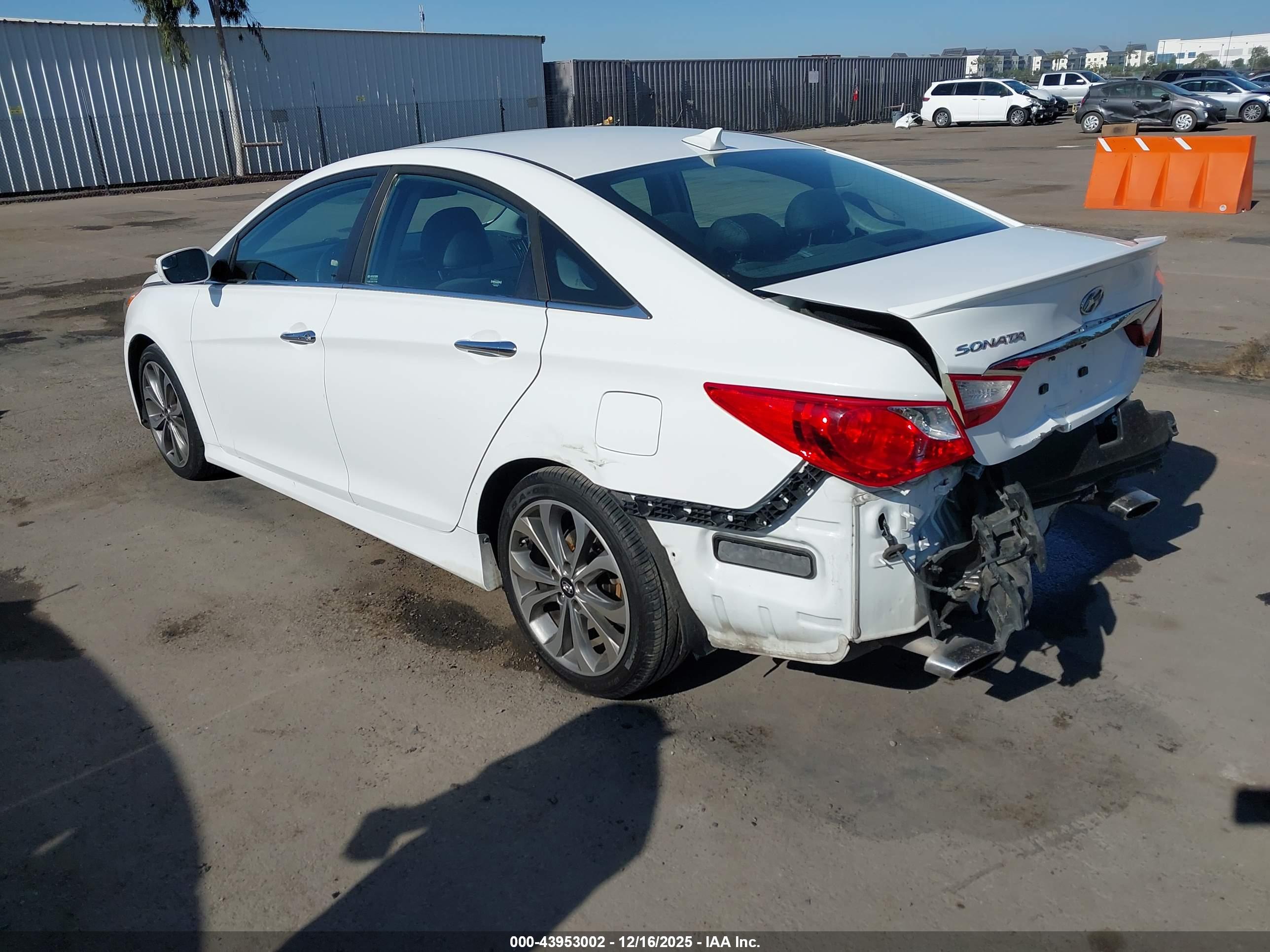 HYUNDAI SONATA image 3