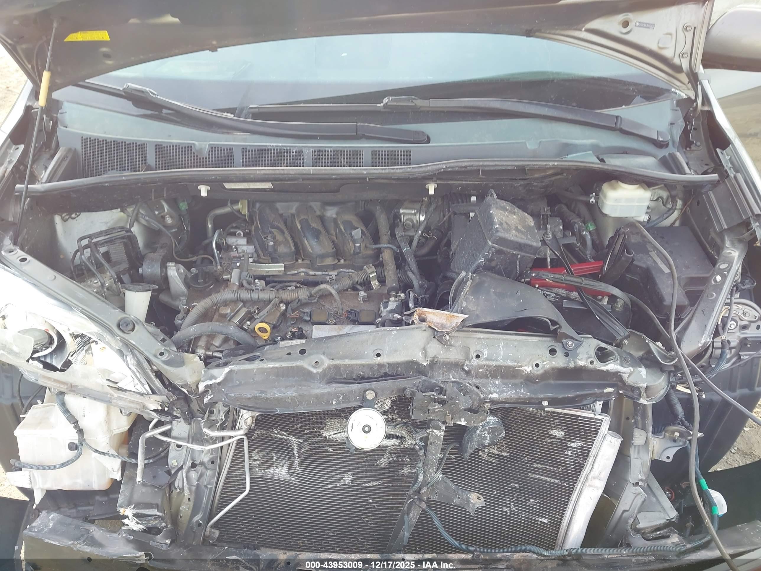 TOYOTA SIENNA image 10