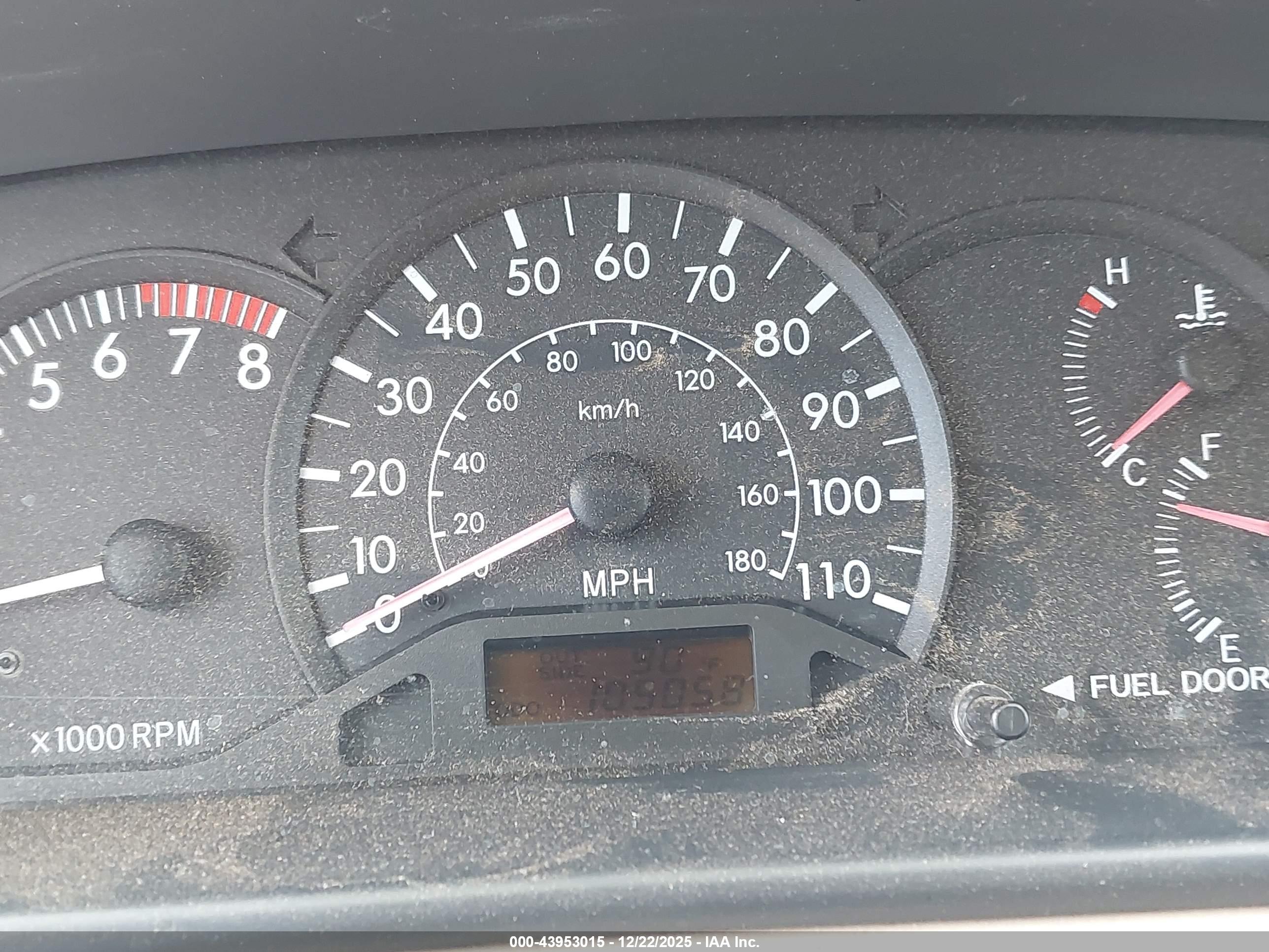 TOYOTA COROLLA image 7
