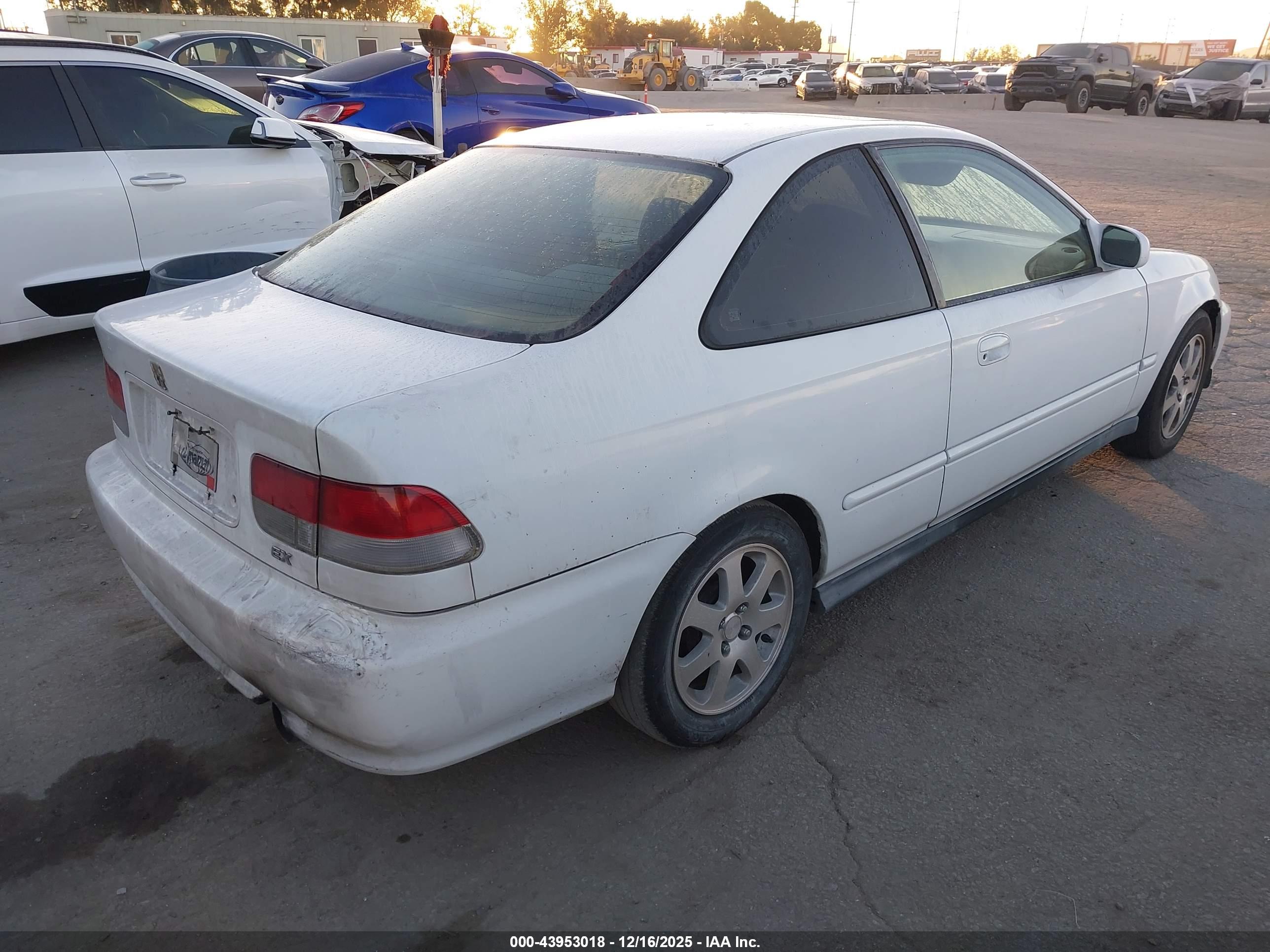 HONDA CIVIC image 4