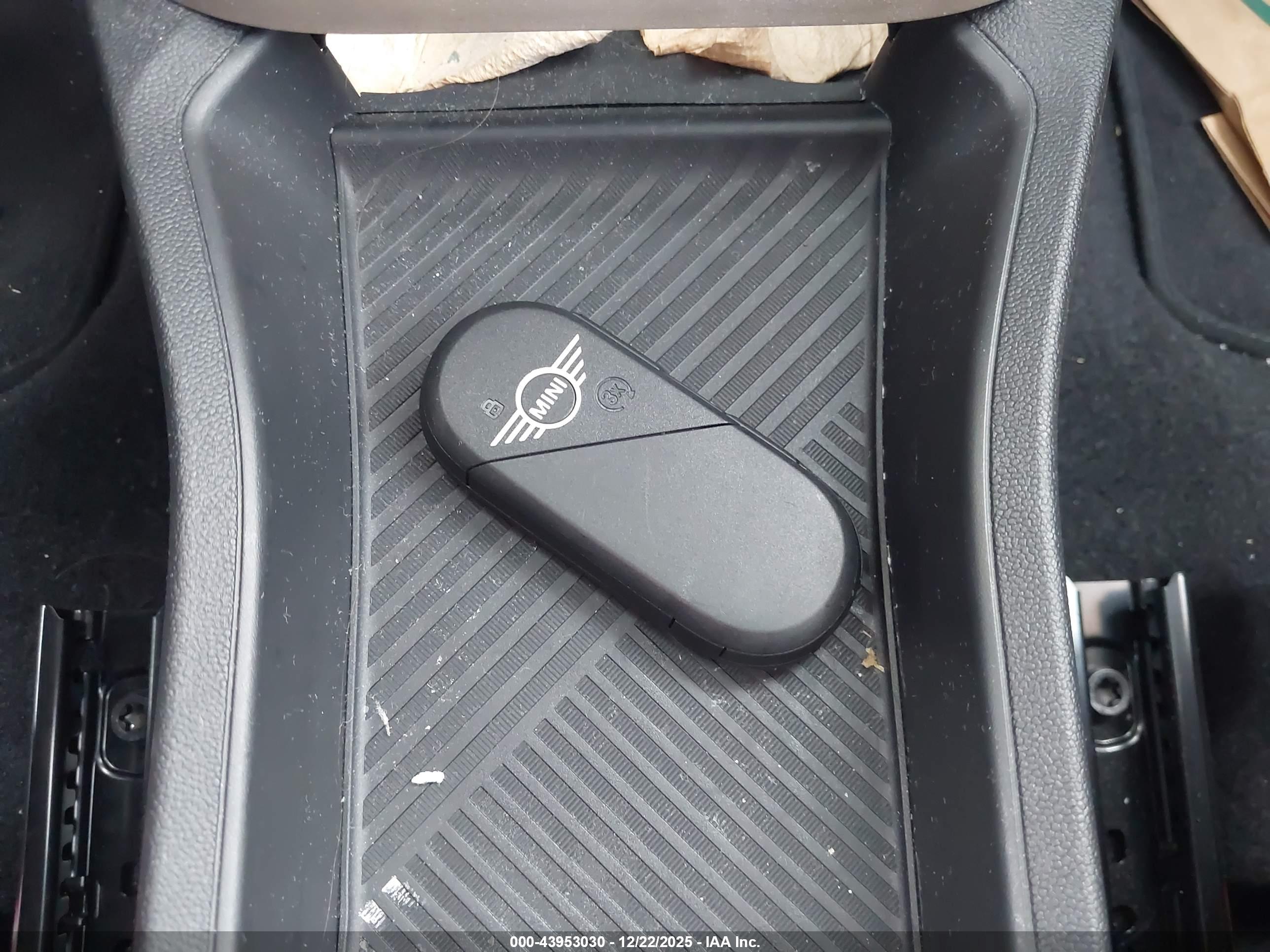 MINI HARDTOP image 11