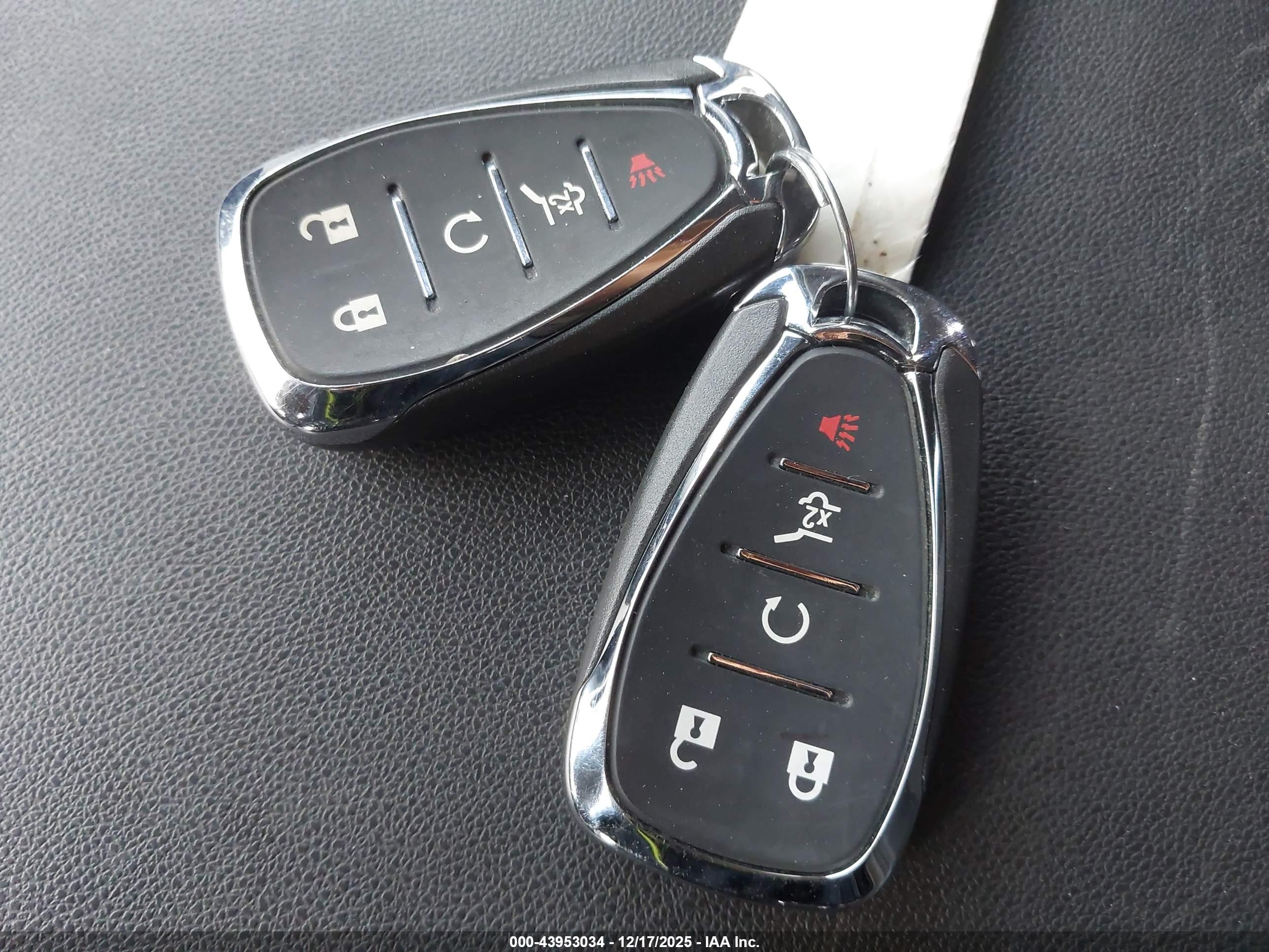CHEVROLET EQUINOX image 11