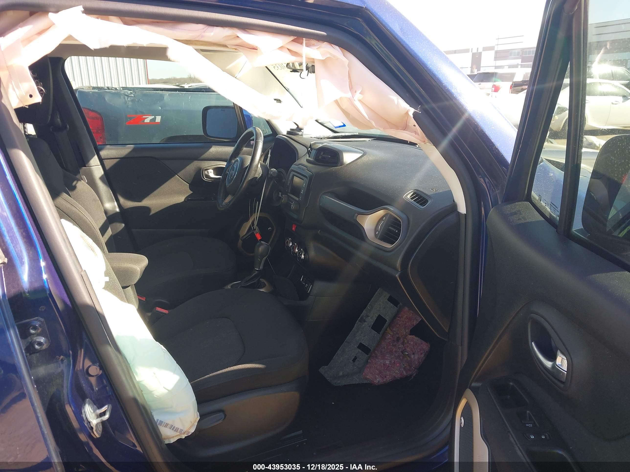 JEEP RENEGADE image 5