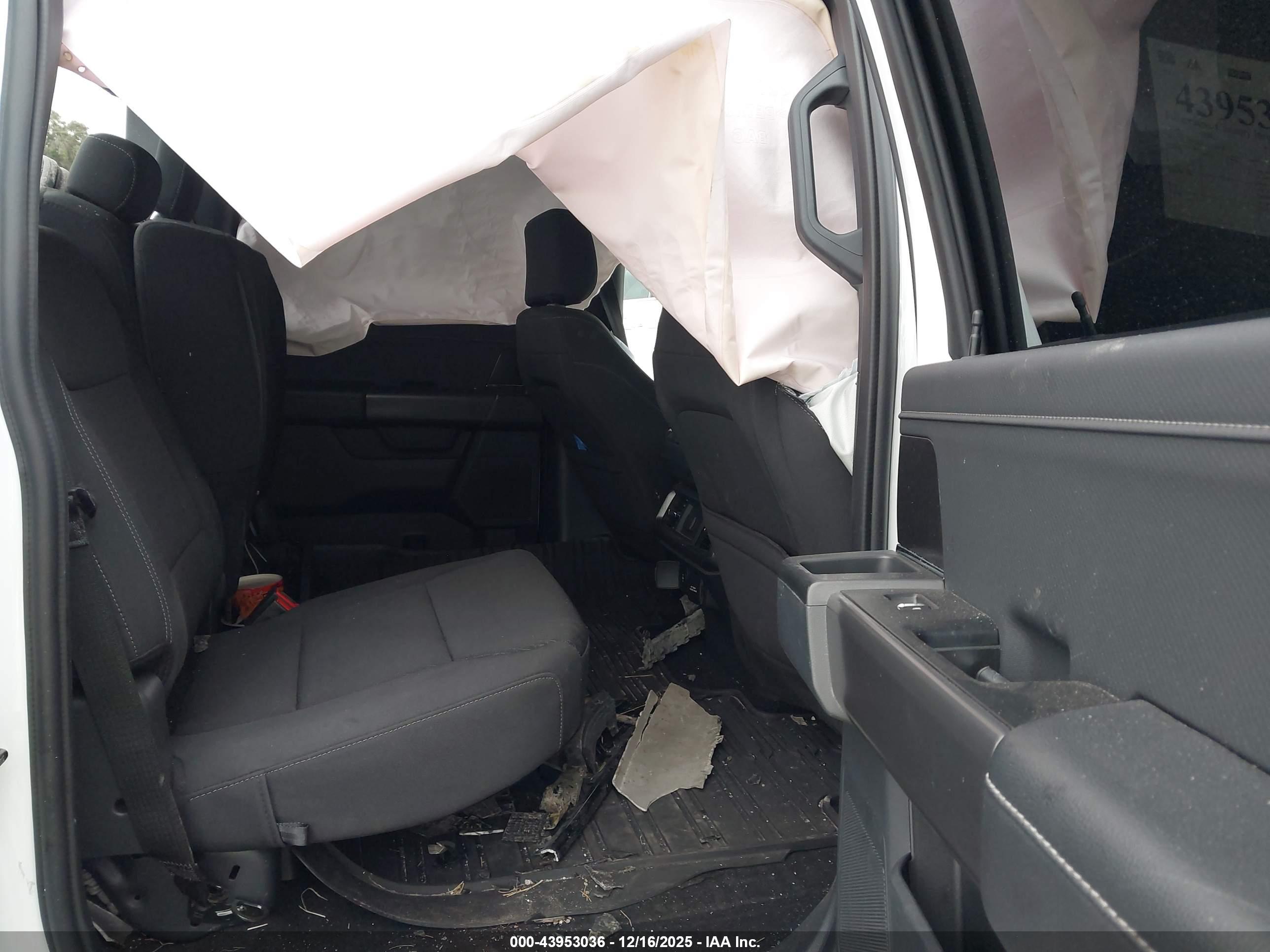 FORD F-150 image 8