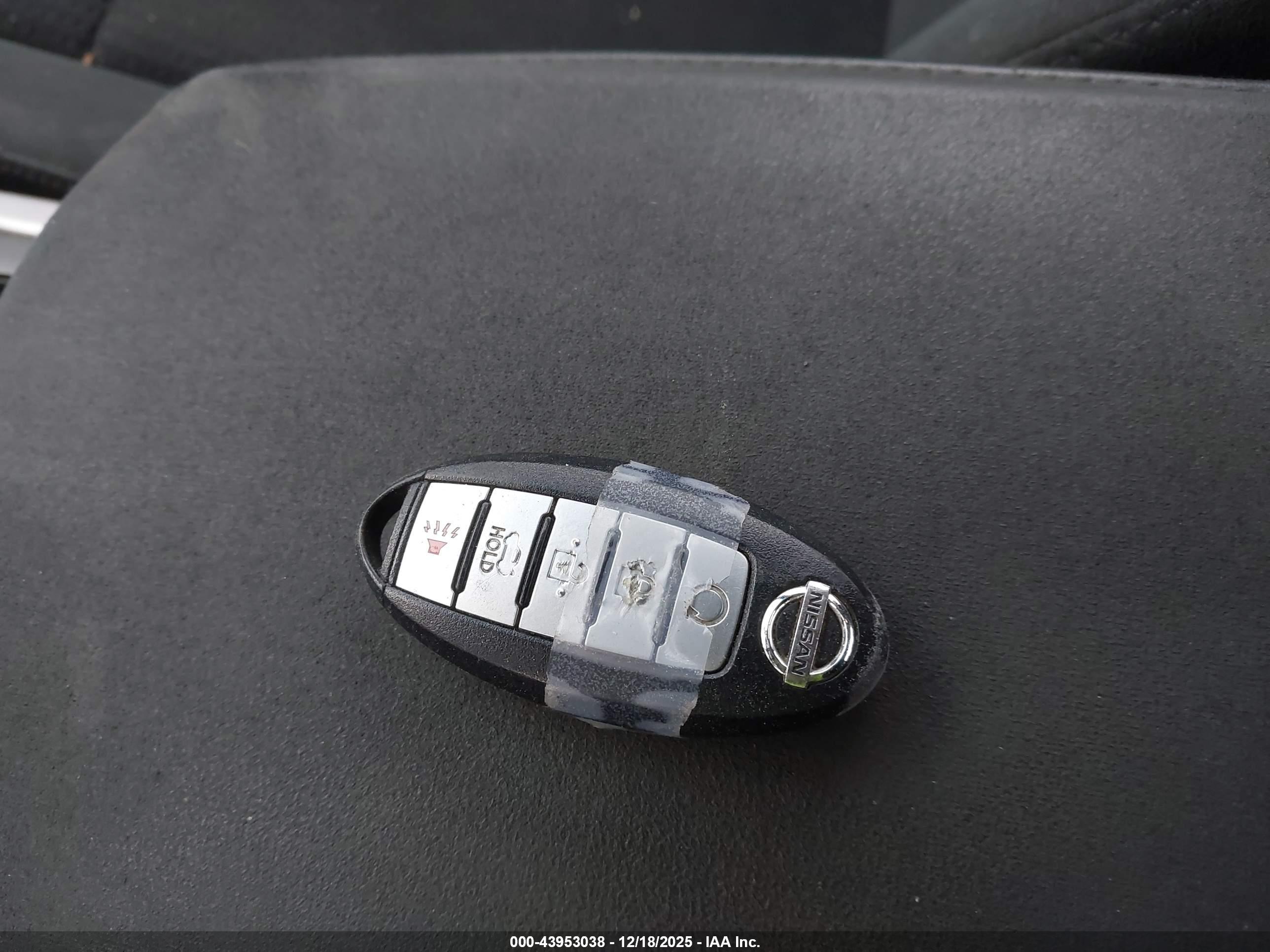 NISSAN ALTIMA image 11