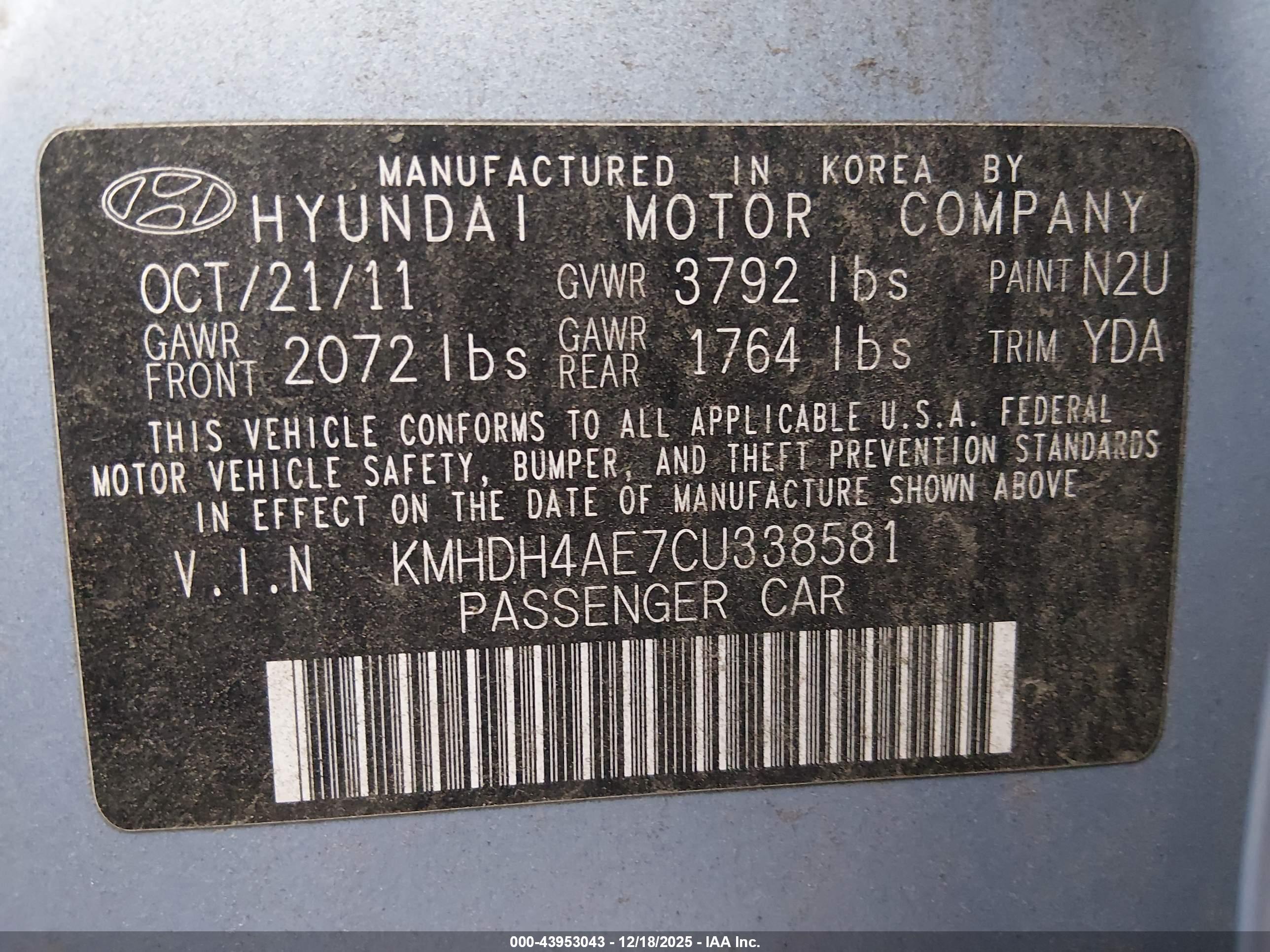 HYUNDAI ELANTRA image 9