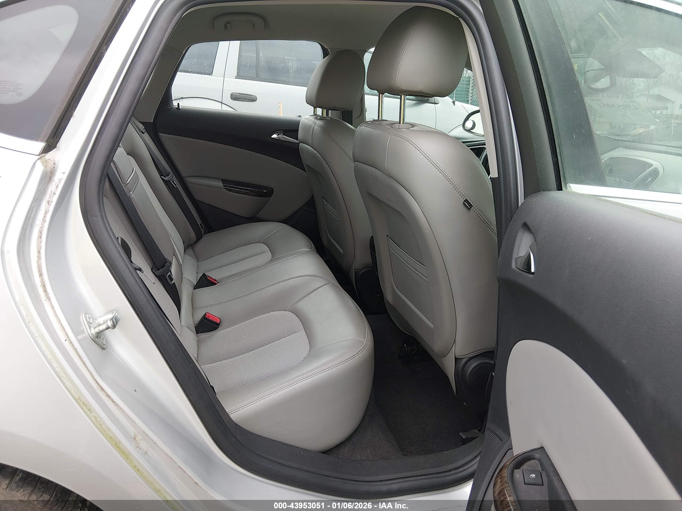BUICK VERANO image 8