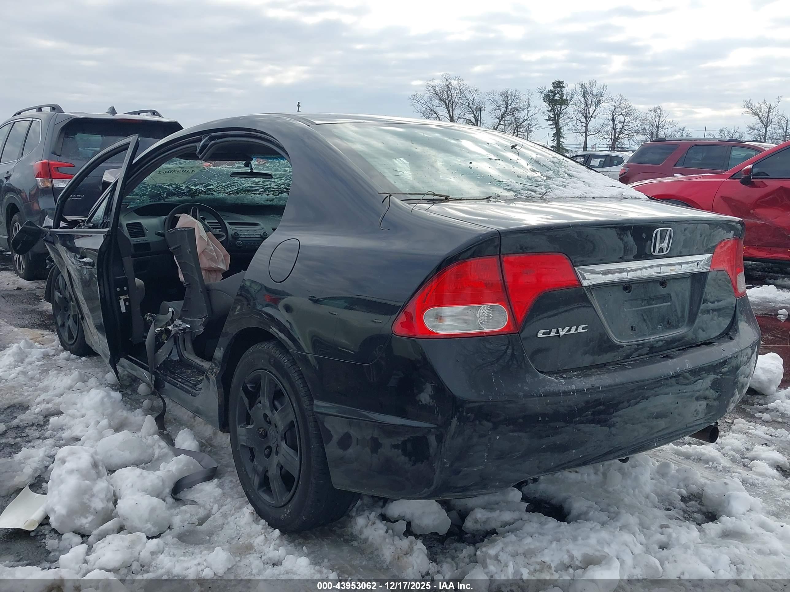 HONDA CIVIC image 3
