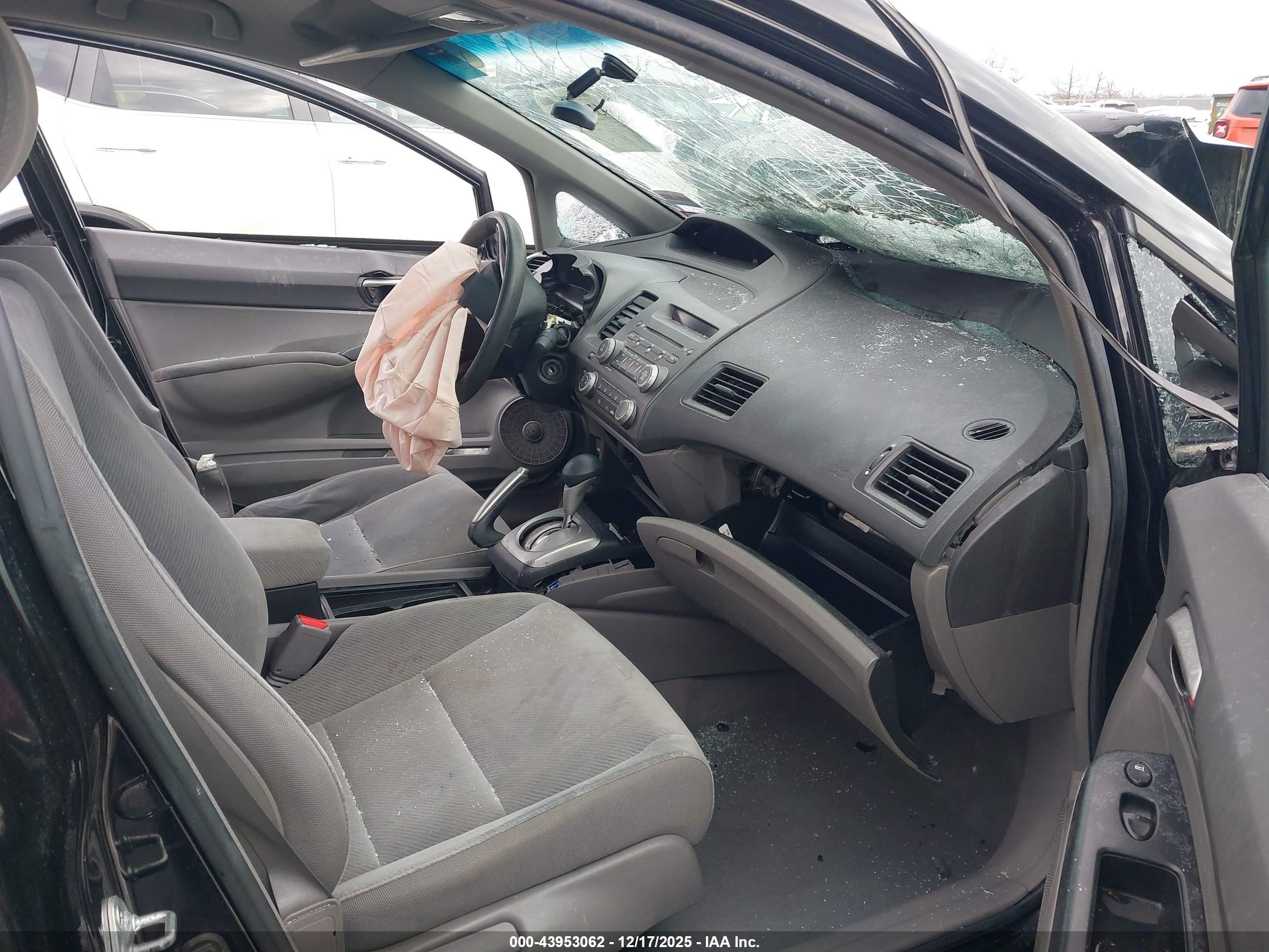HONDA CIVIC image 5