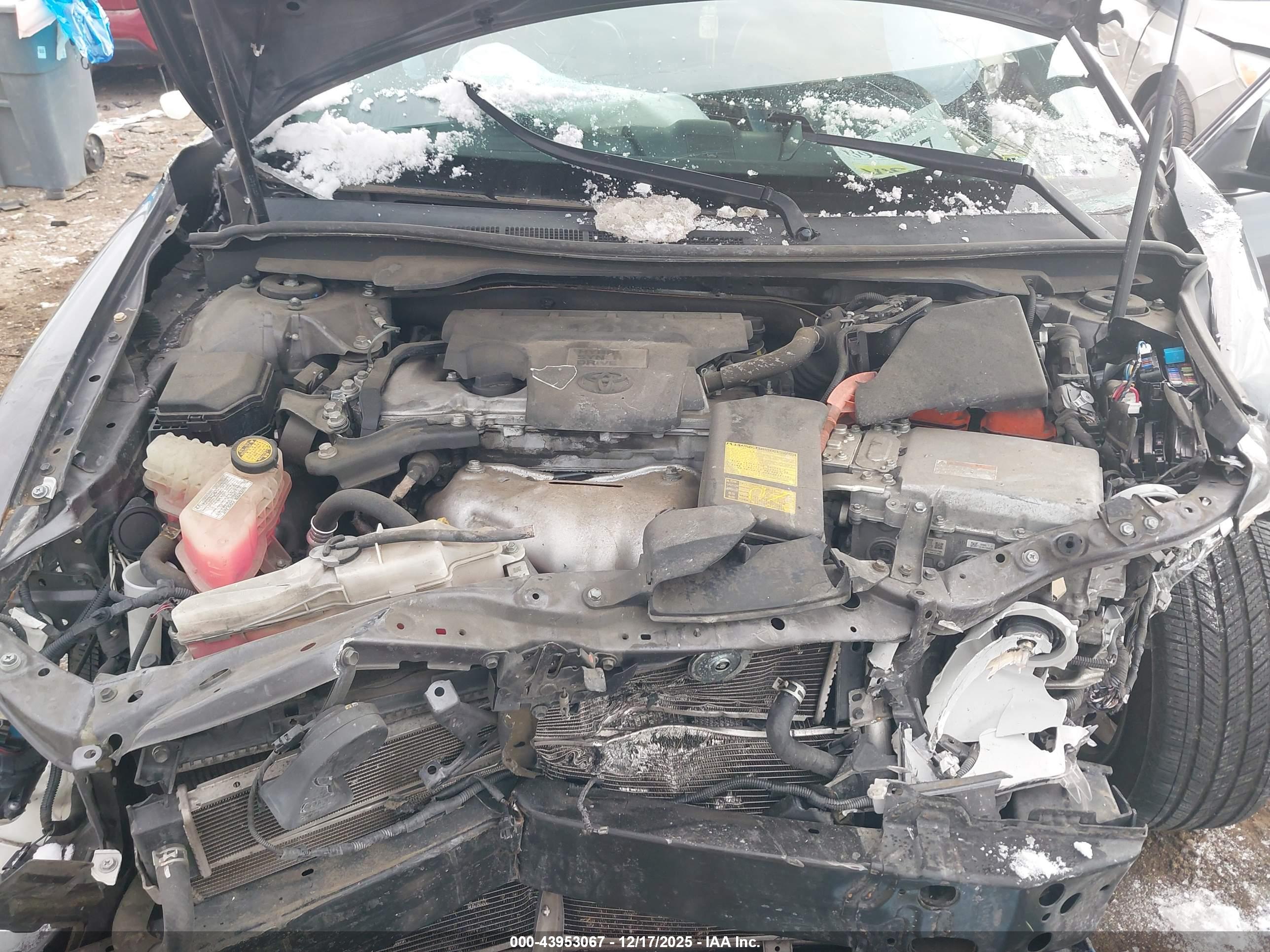 TOYOTA CAMRY image 10