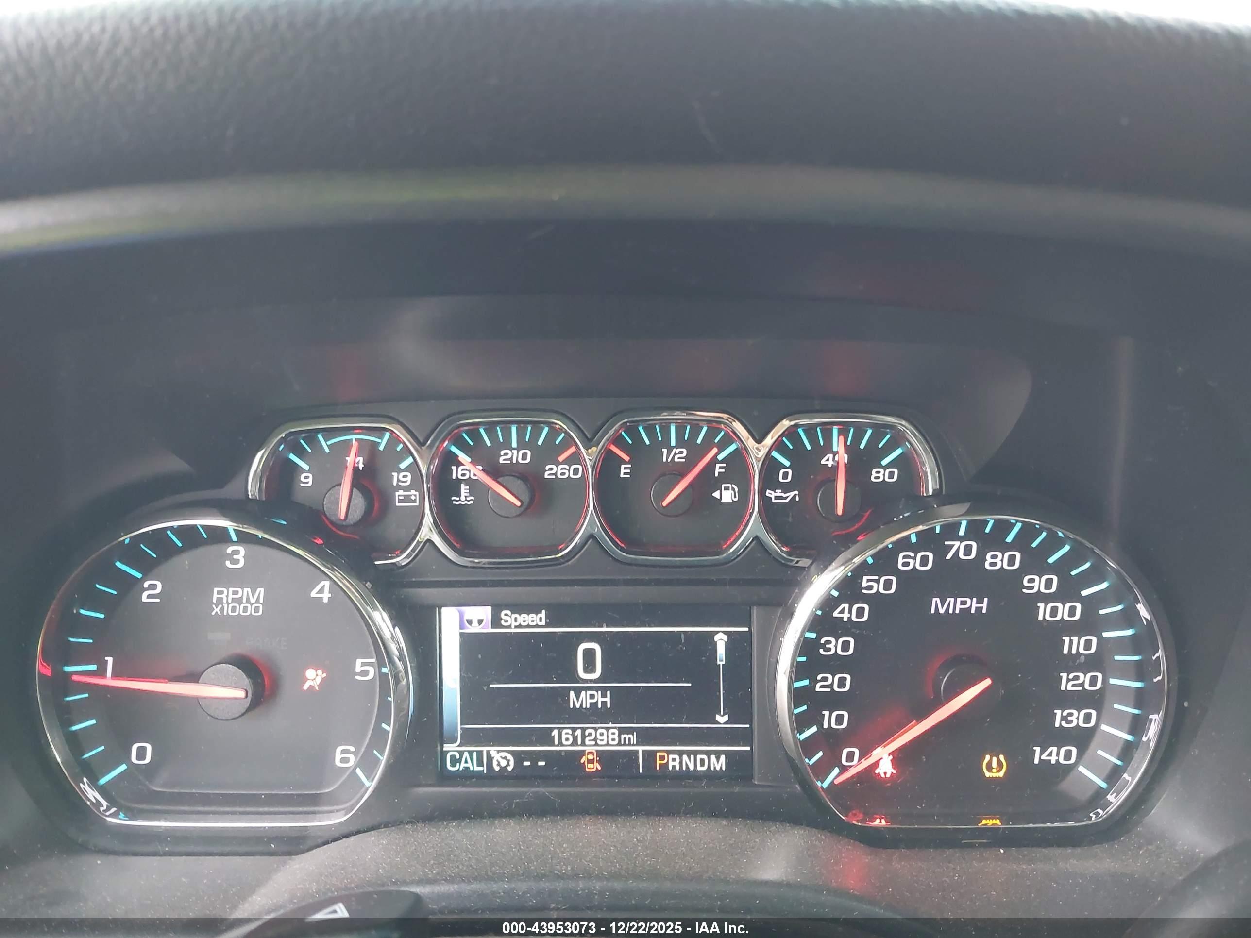 CHEVROLET SILVERADO image 7