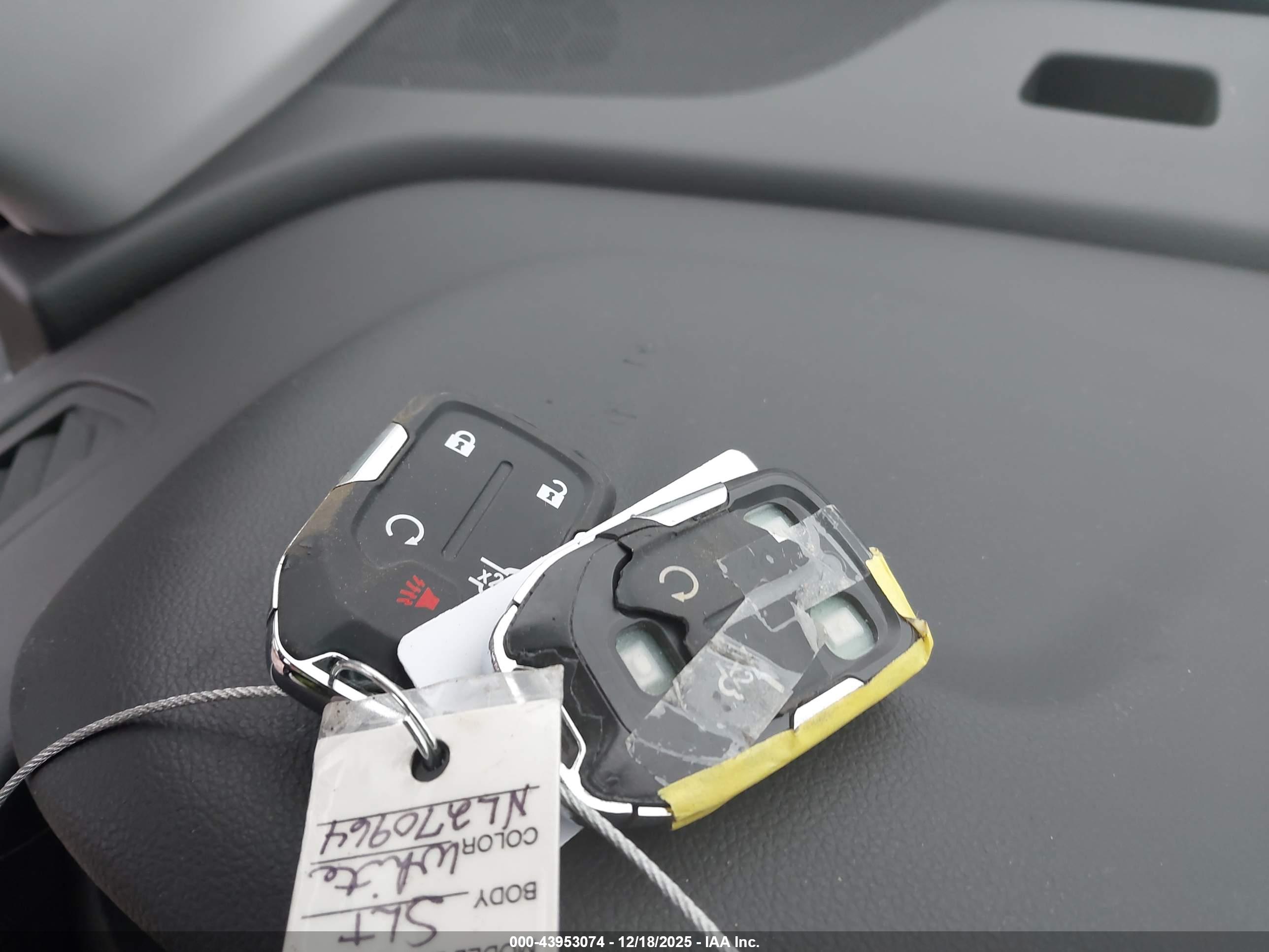 GMC TERRAIN image 11