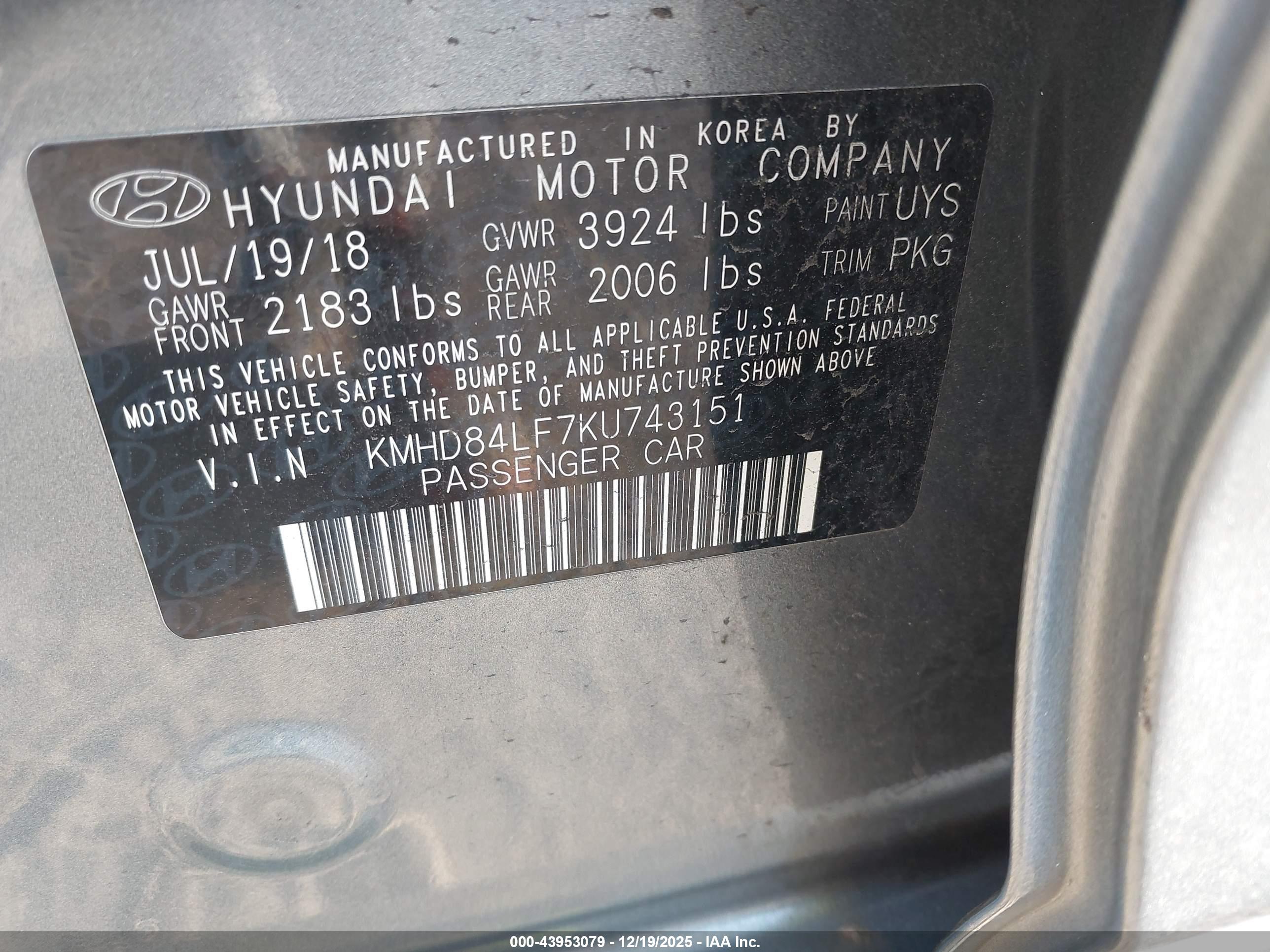 HYUNDAI ELANTRA image 9