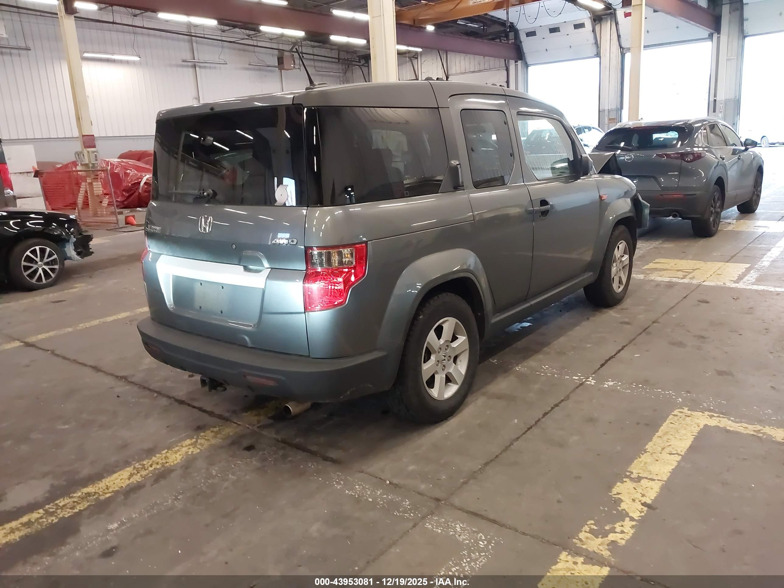 HONDA ELEMENT image 4