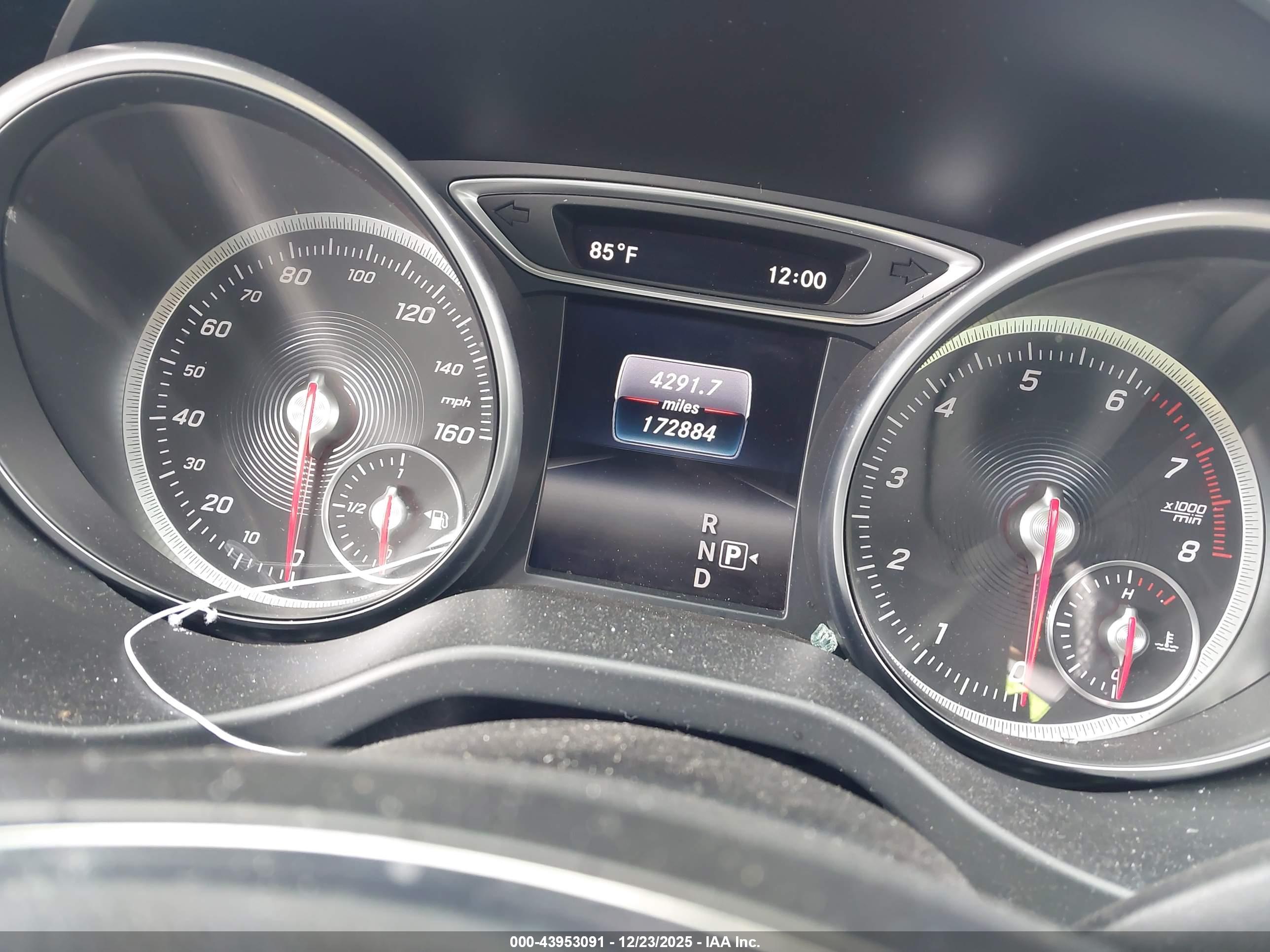 MERCEDES-BENZ CLA image 7