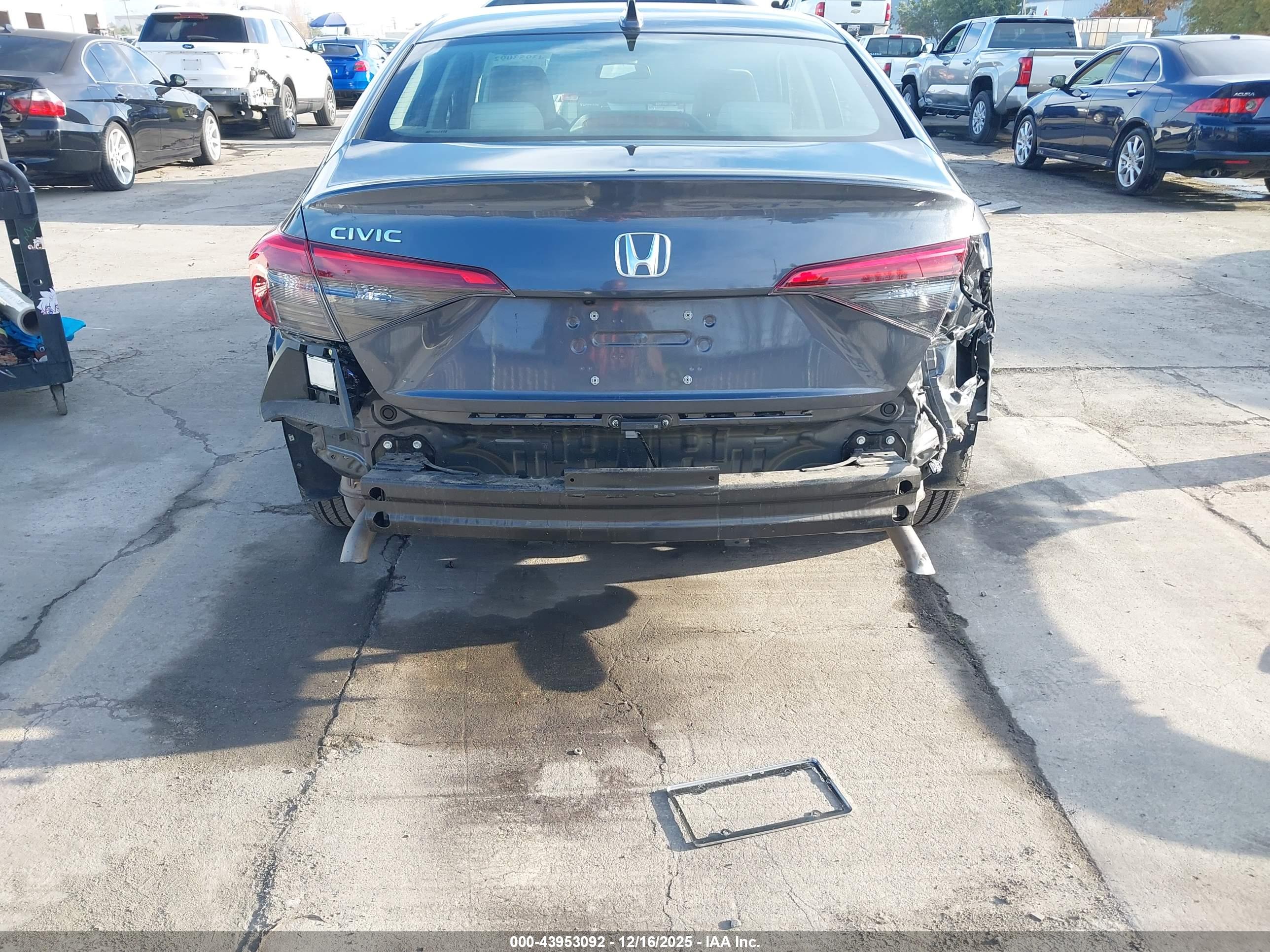 HONDA CIVIC image 6