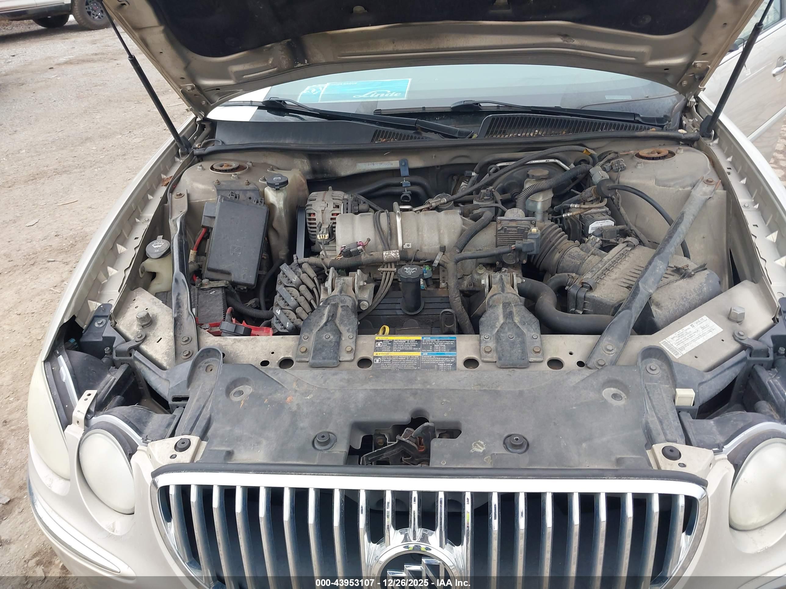 BUICK LACROSSE image 10