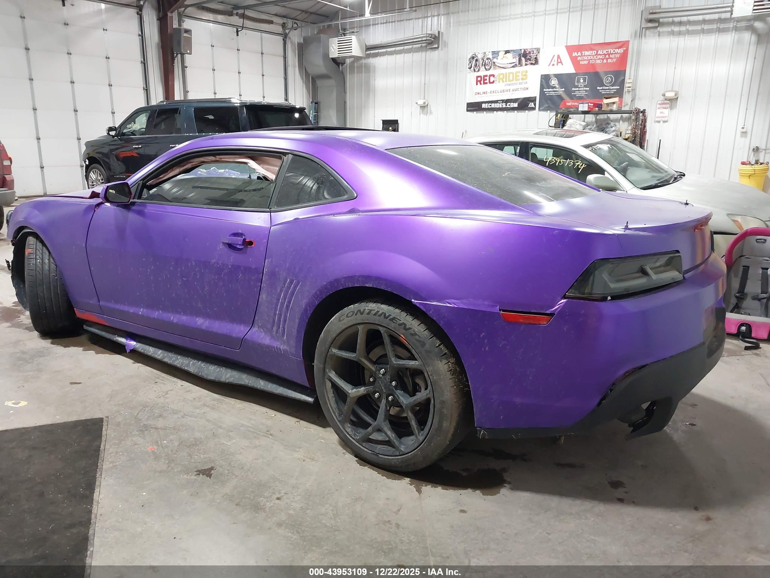 CHEVROLET CAMARO image 3