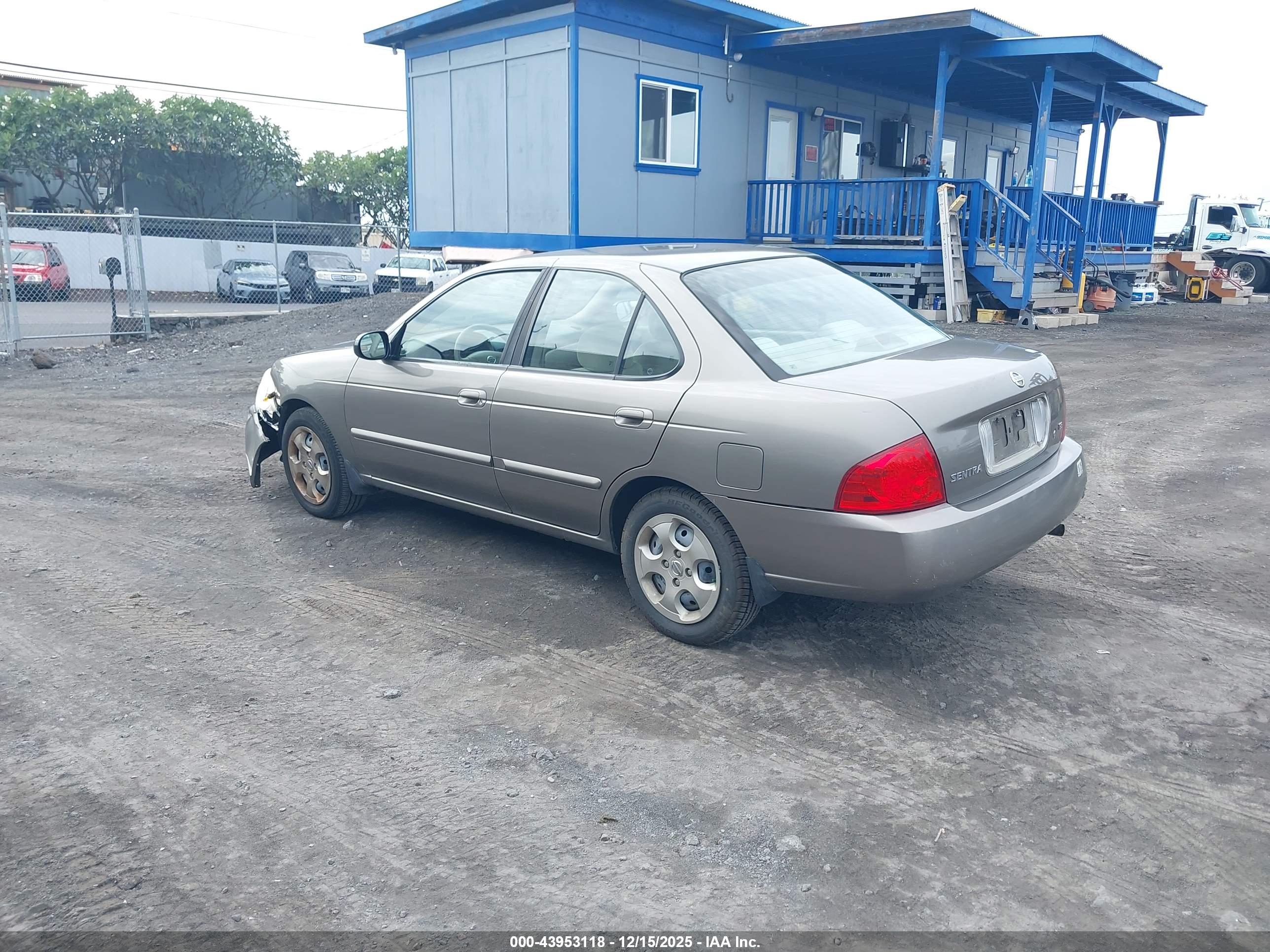 NISSAN SENTRA image 3