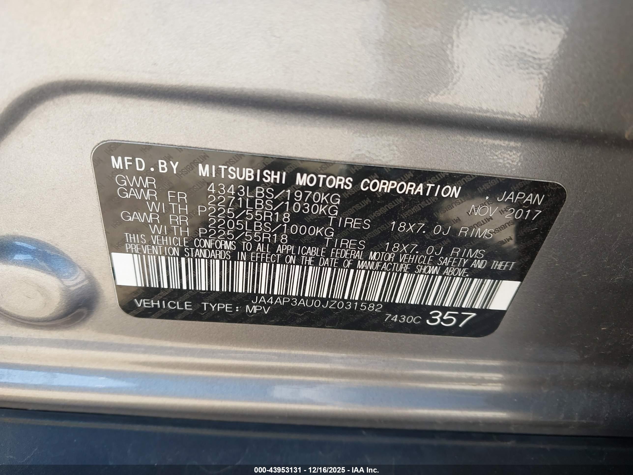 MITSUBISHI OUTLANDER image 9