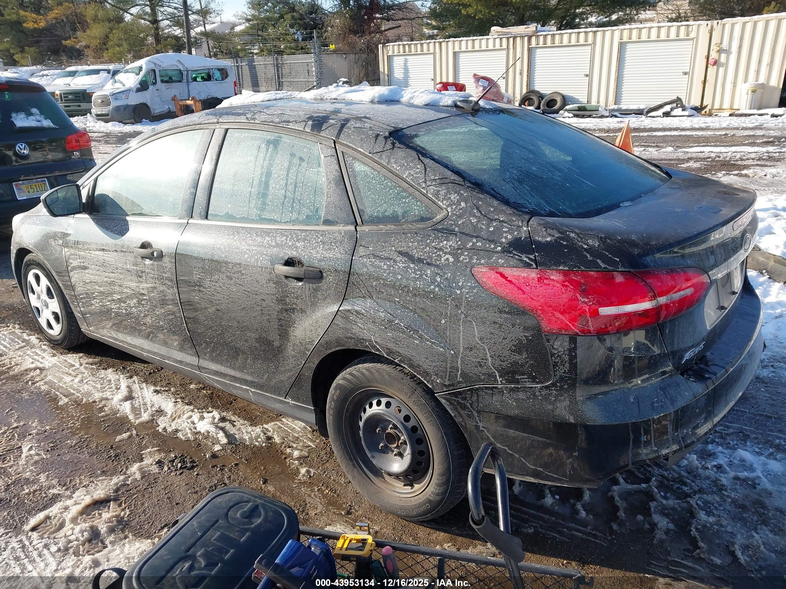 FORD FOCUS image 3