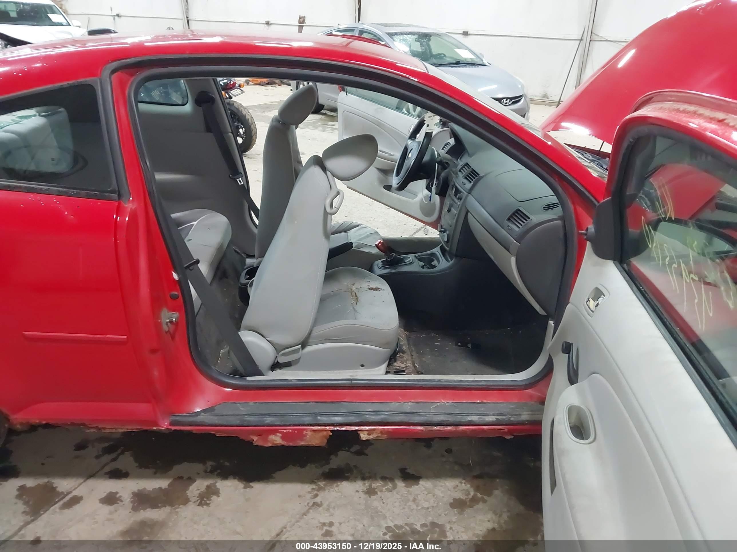 CHEVROLET COBALT image 5