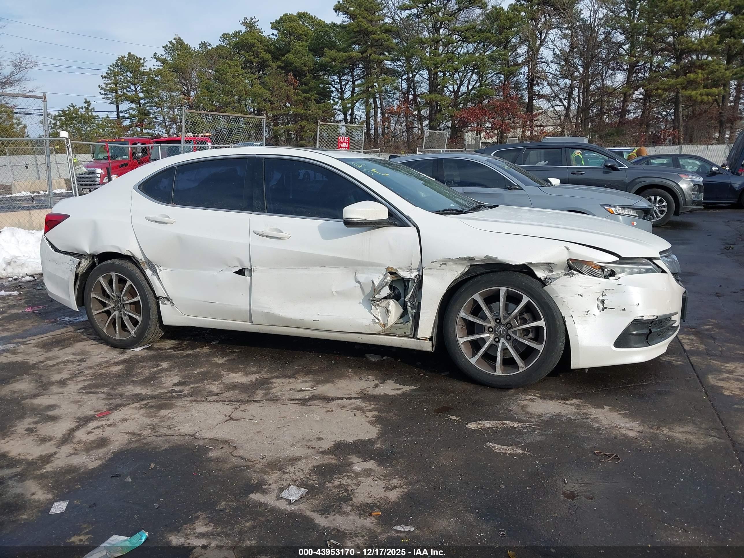 ACURA TLX image 6