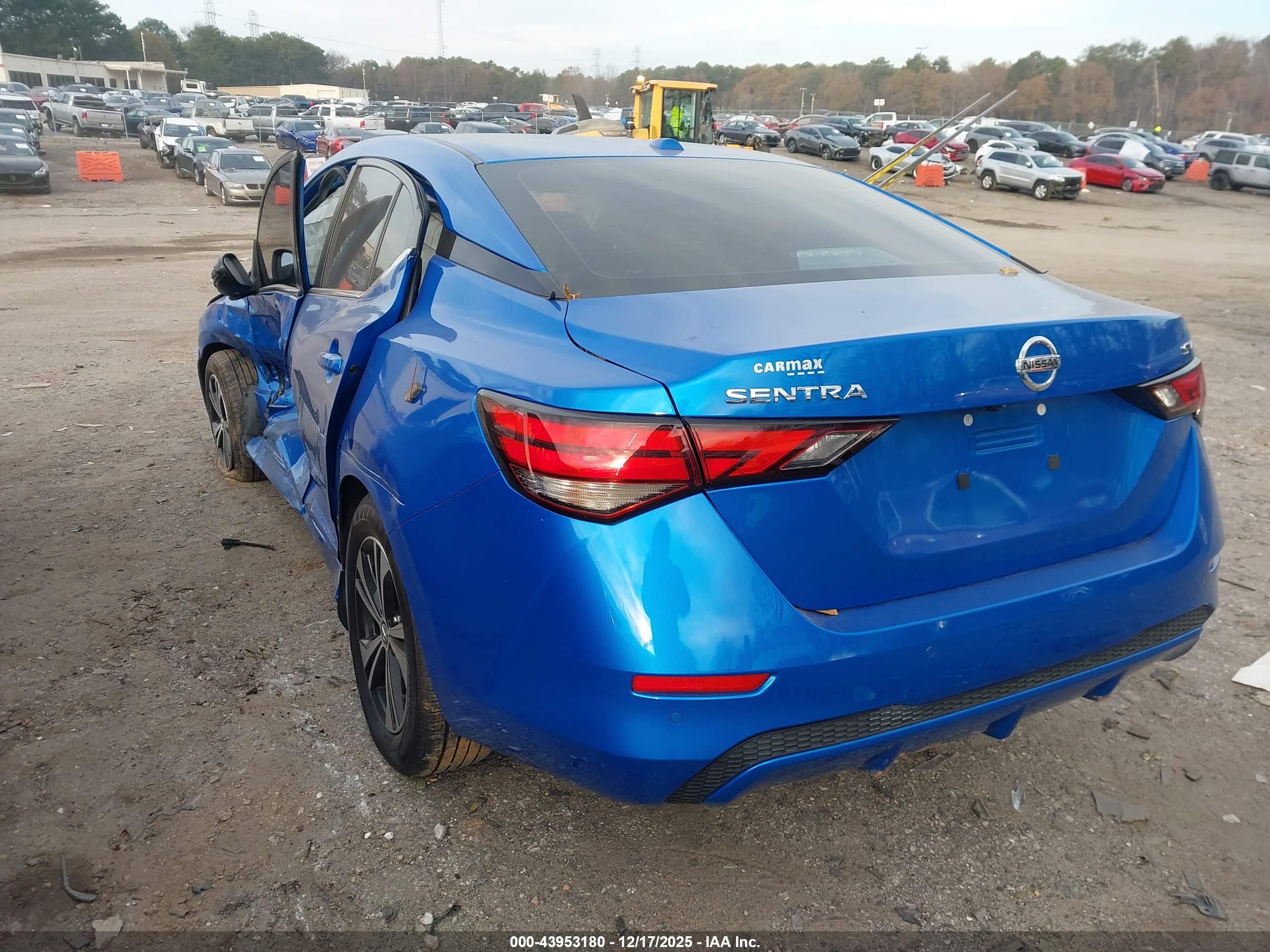 NISSAN SENTRA image 3