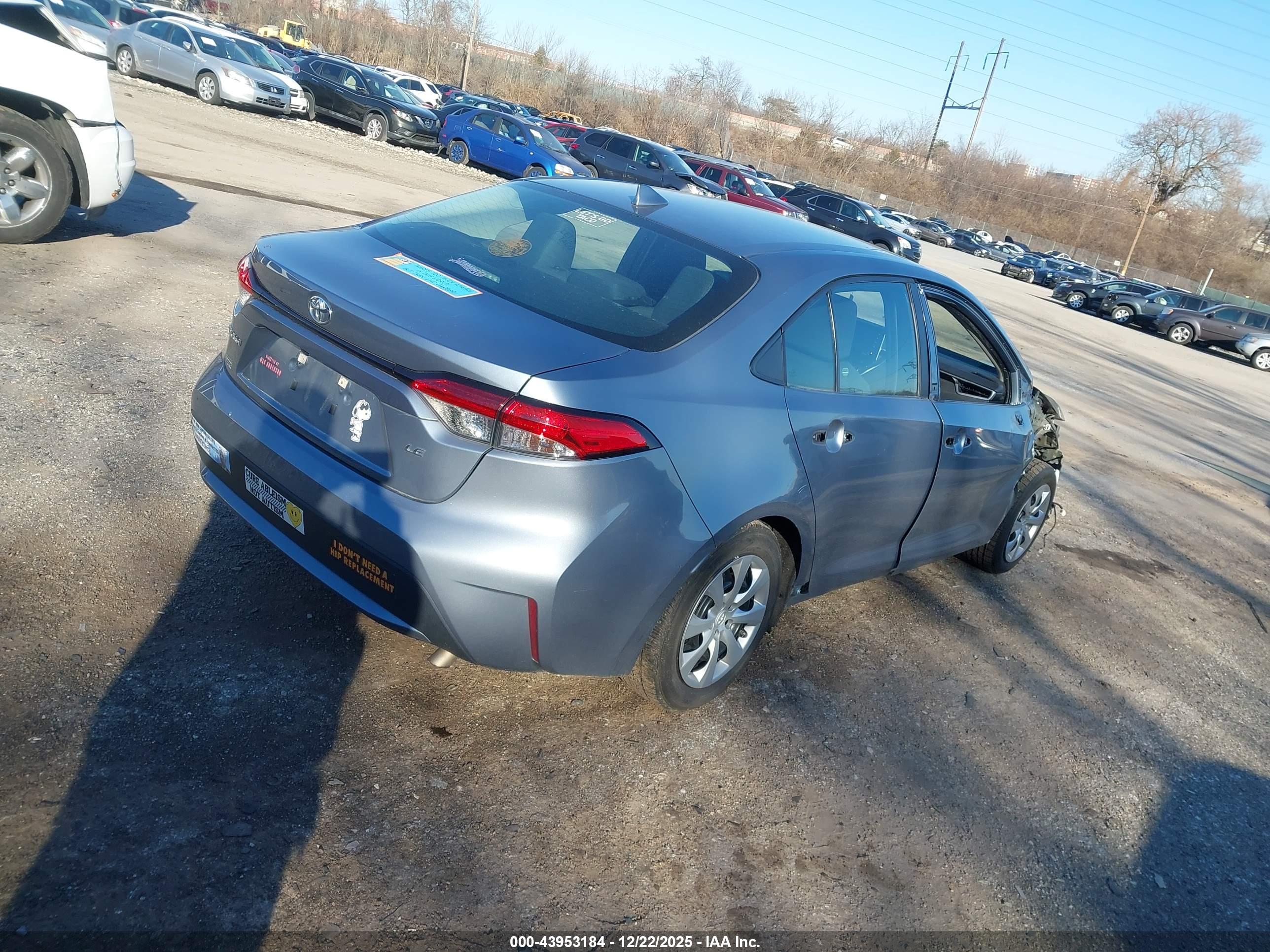 TOYOTA COROLLA image 4