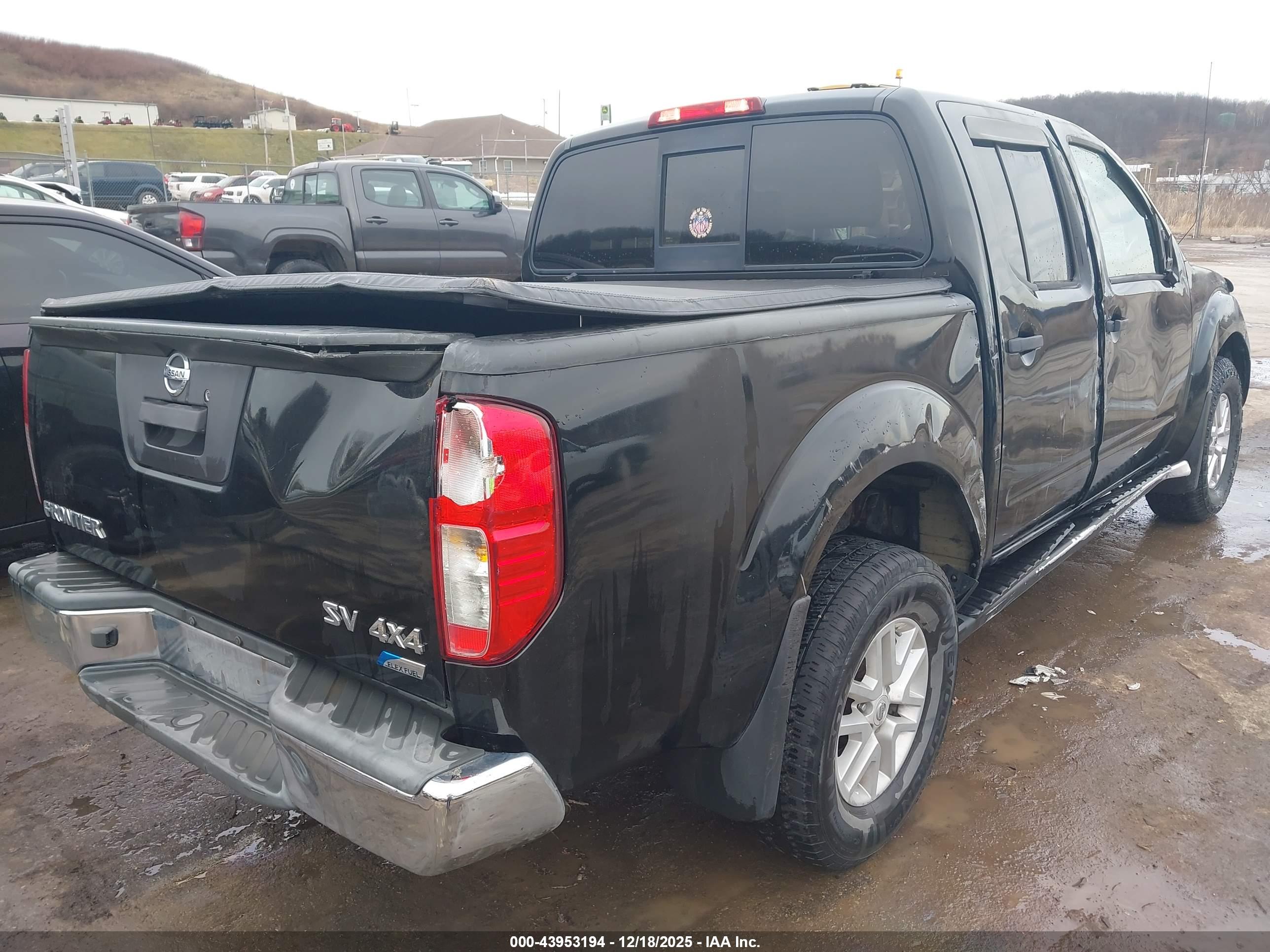 NISSAN FRONTIER image 4