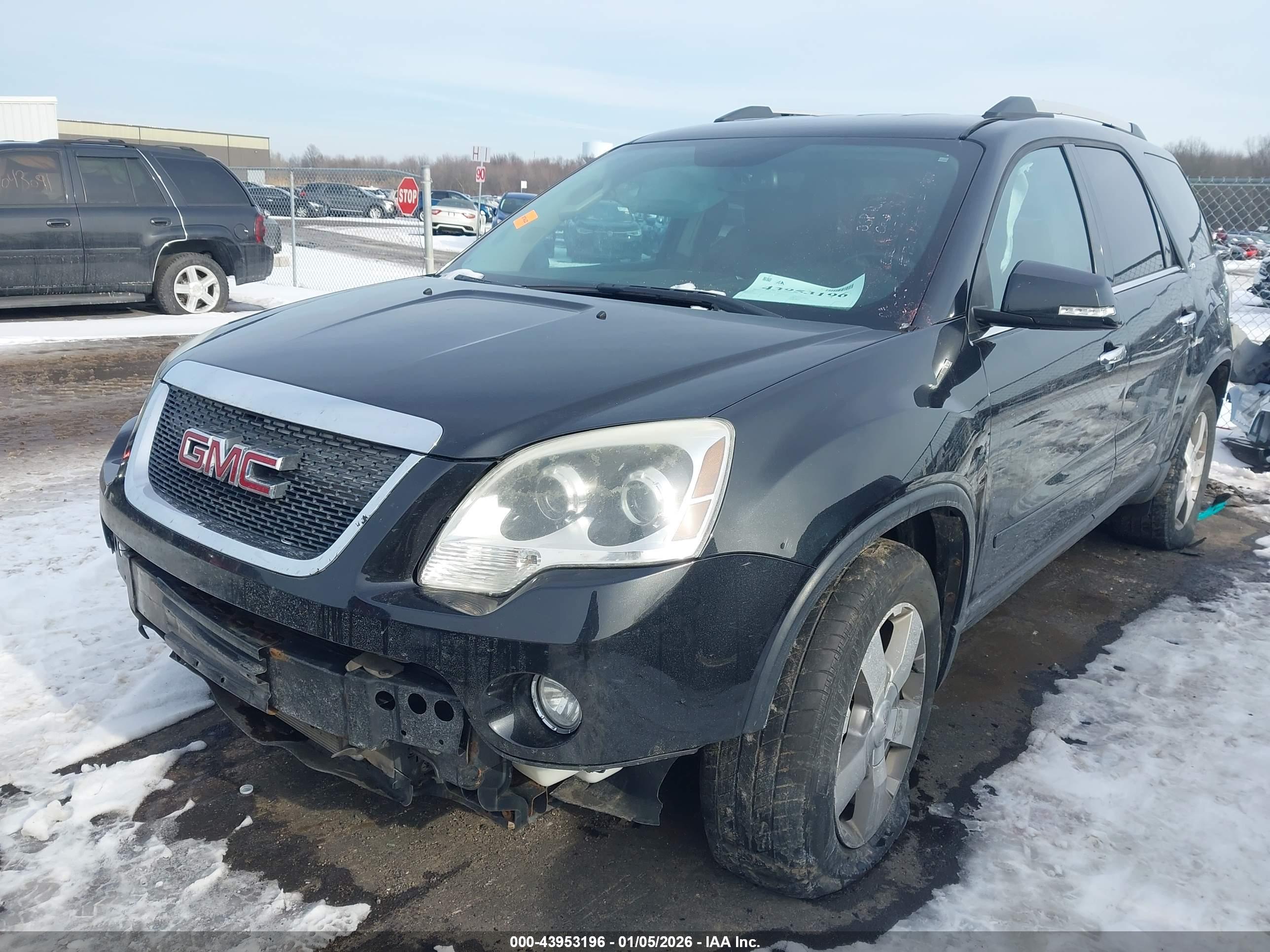 GMC ACADIA image 6