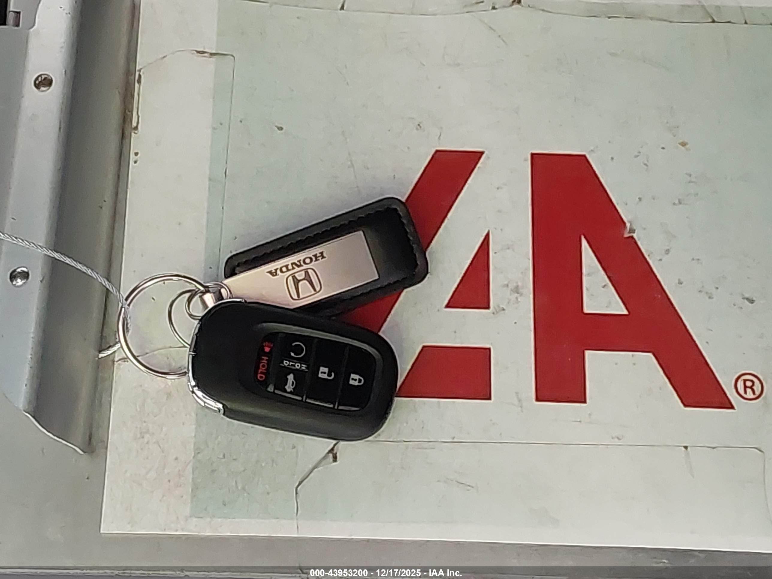 HONDA CIVIC image 11