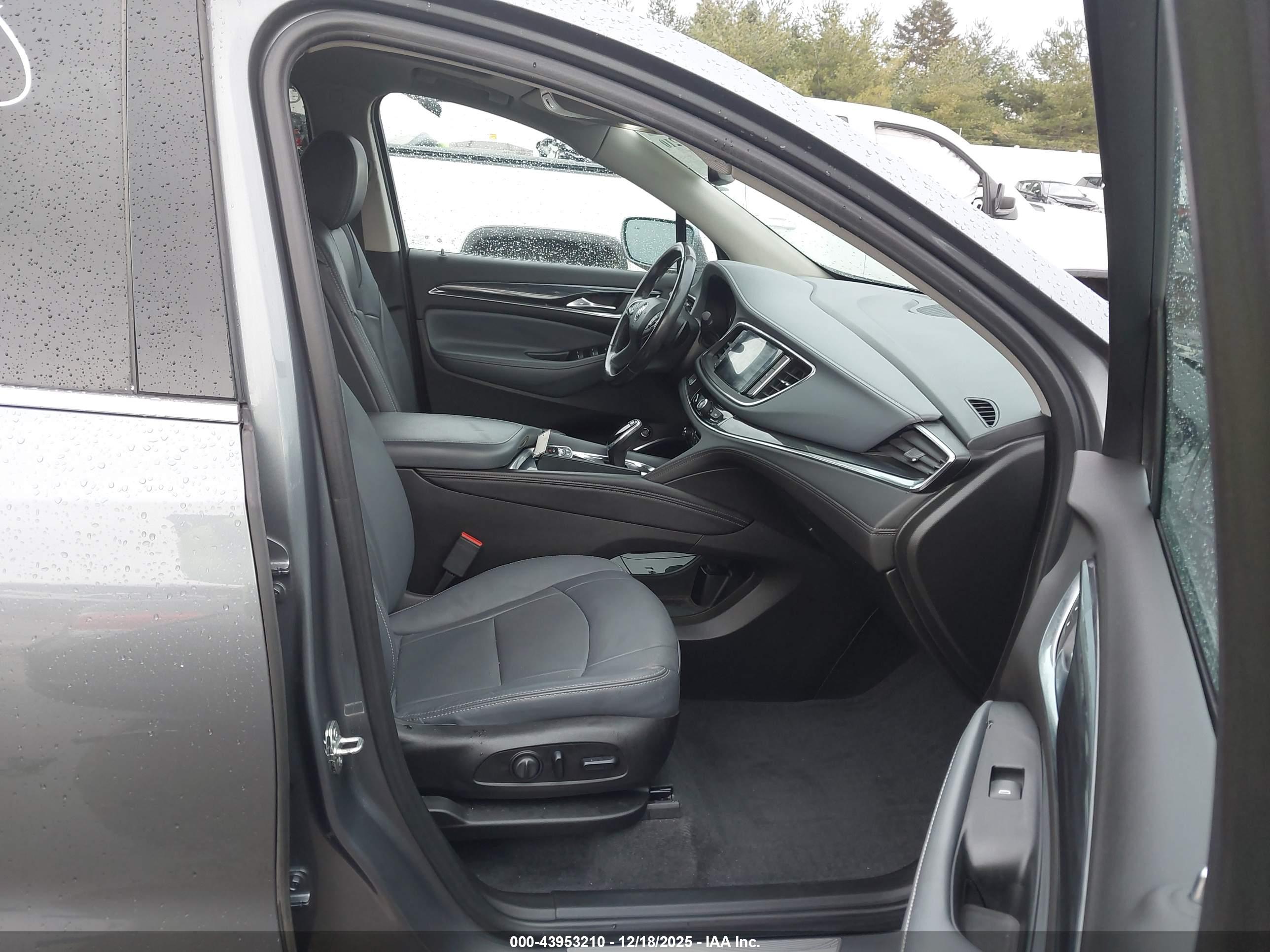 BUICK ENCLAVE image 5