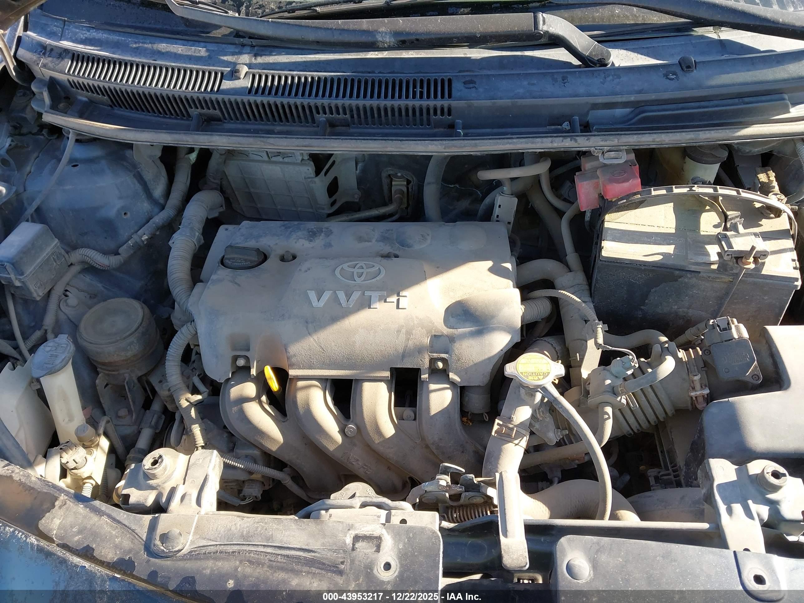 TOYOTA YARIS image 10