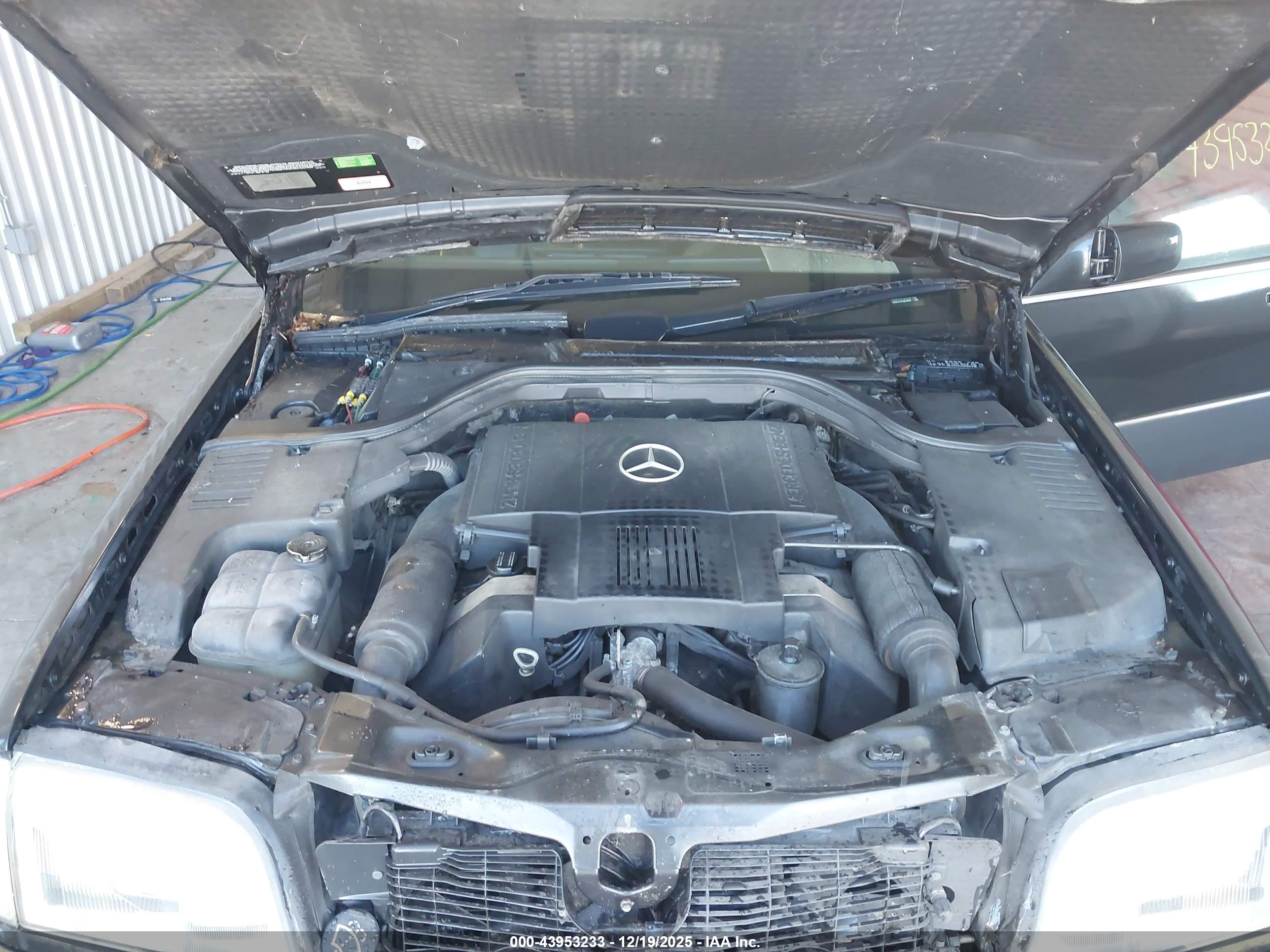 MERCEDES-BENZ 500 image 10