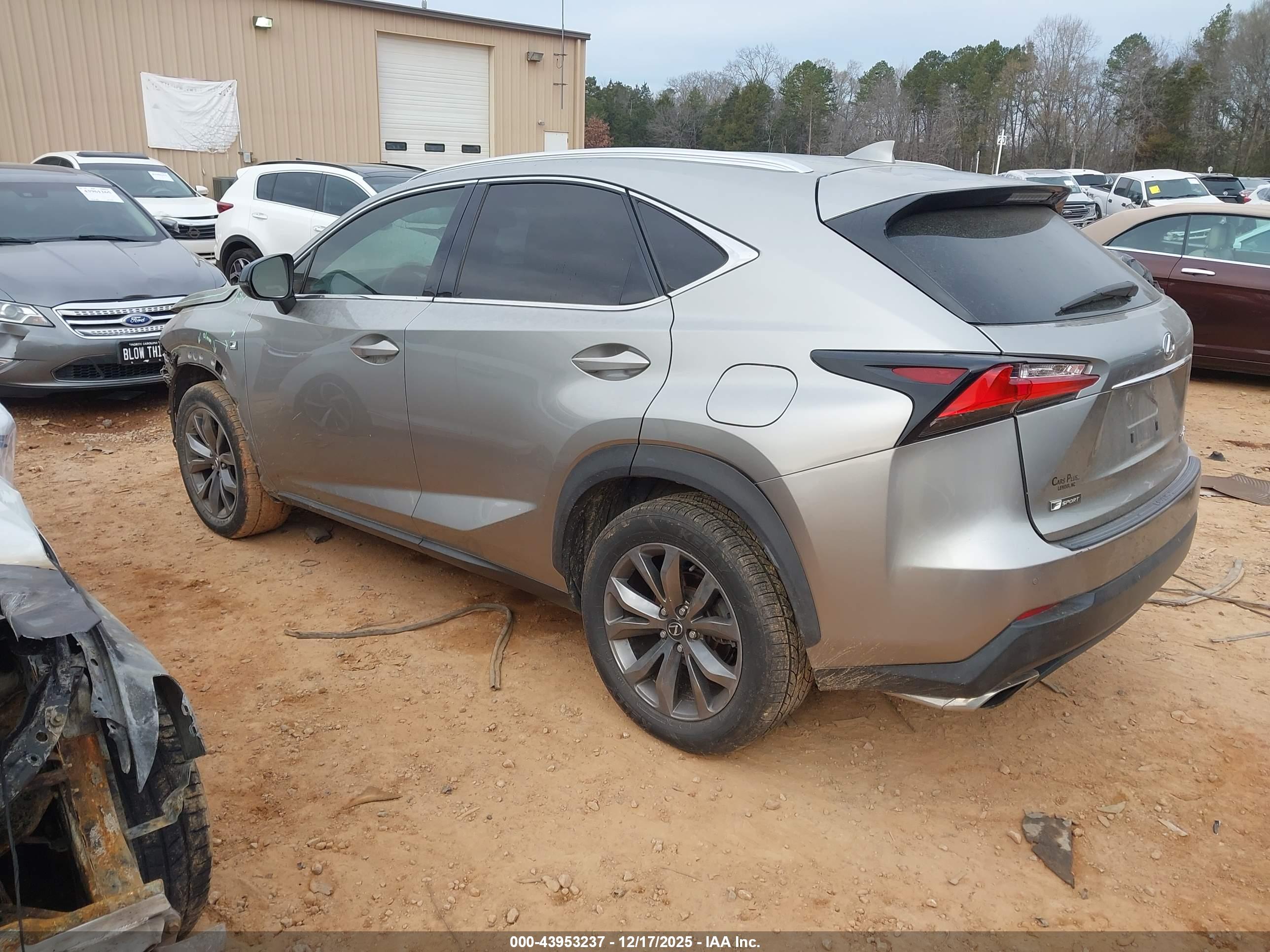 LEXUS NX image 3