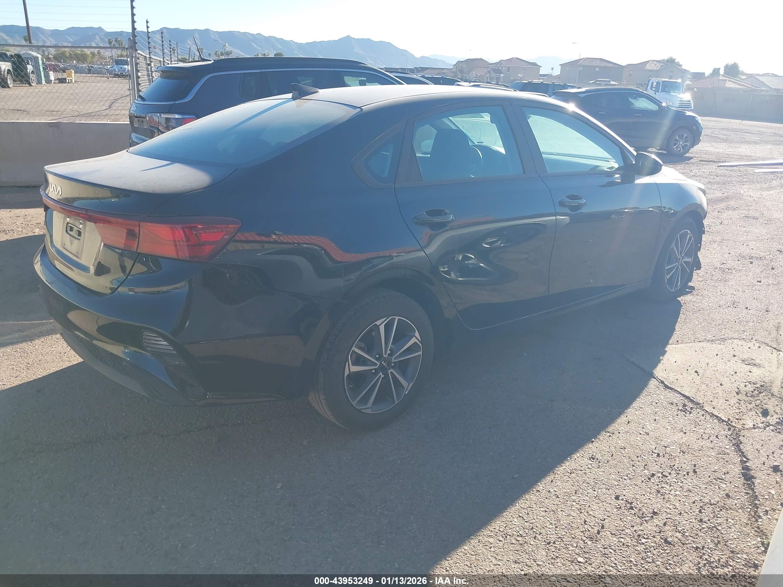 KIA FORTE image 4