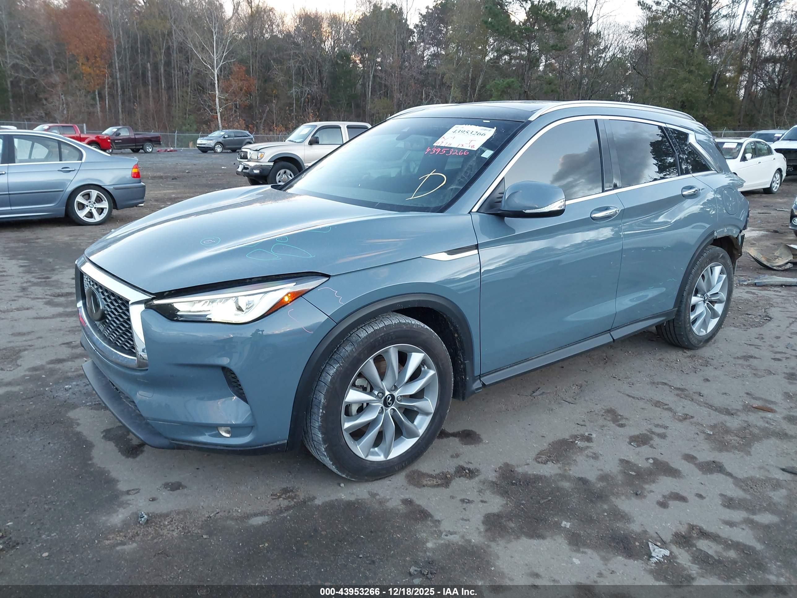 INFINITI QX50 image 2