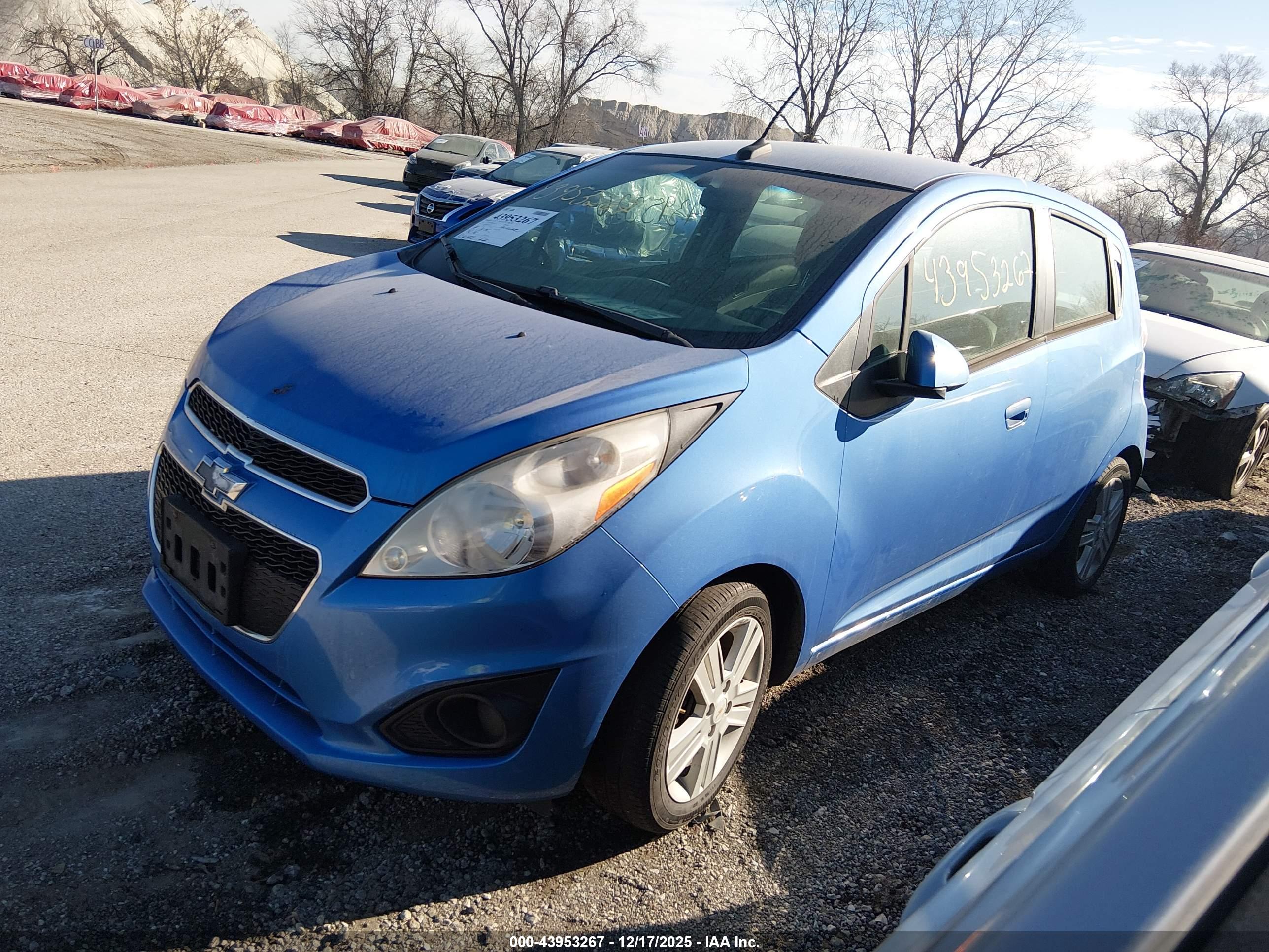 CHEVROLET SPARK image 2