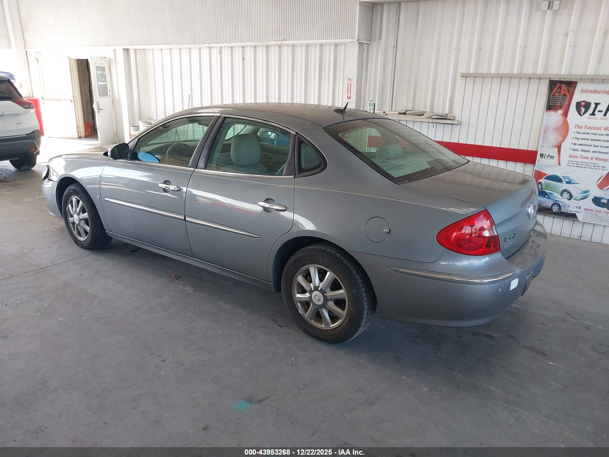 BUICK LACROSSE image 3