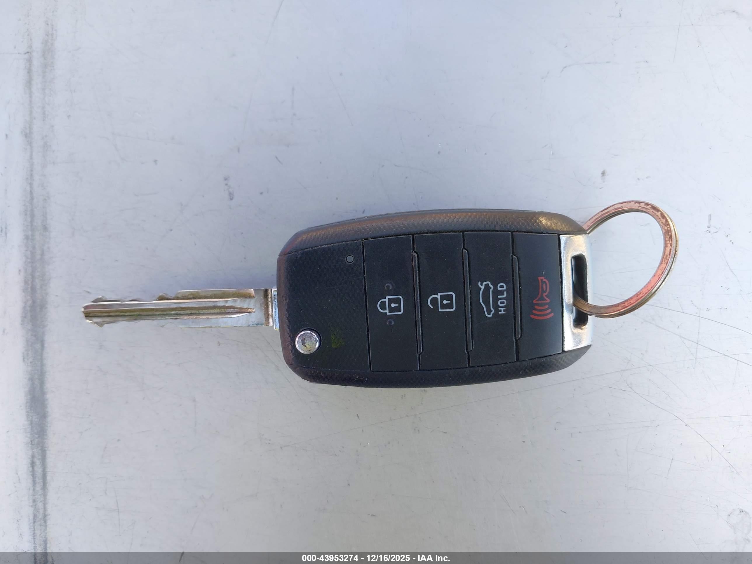 KIA FORTE image 11