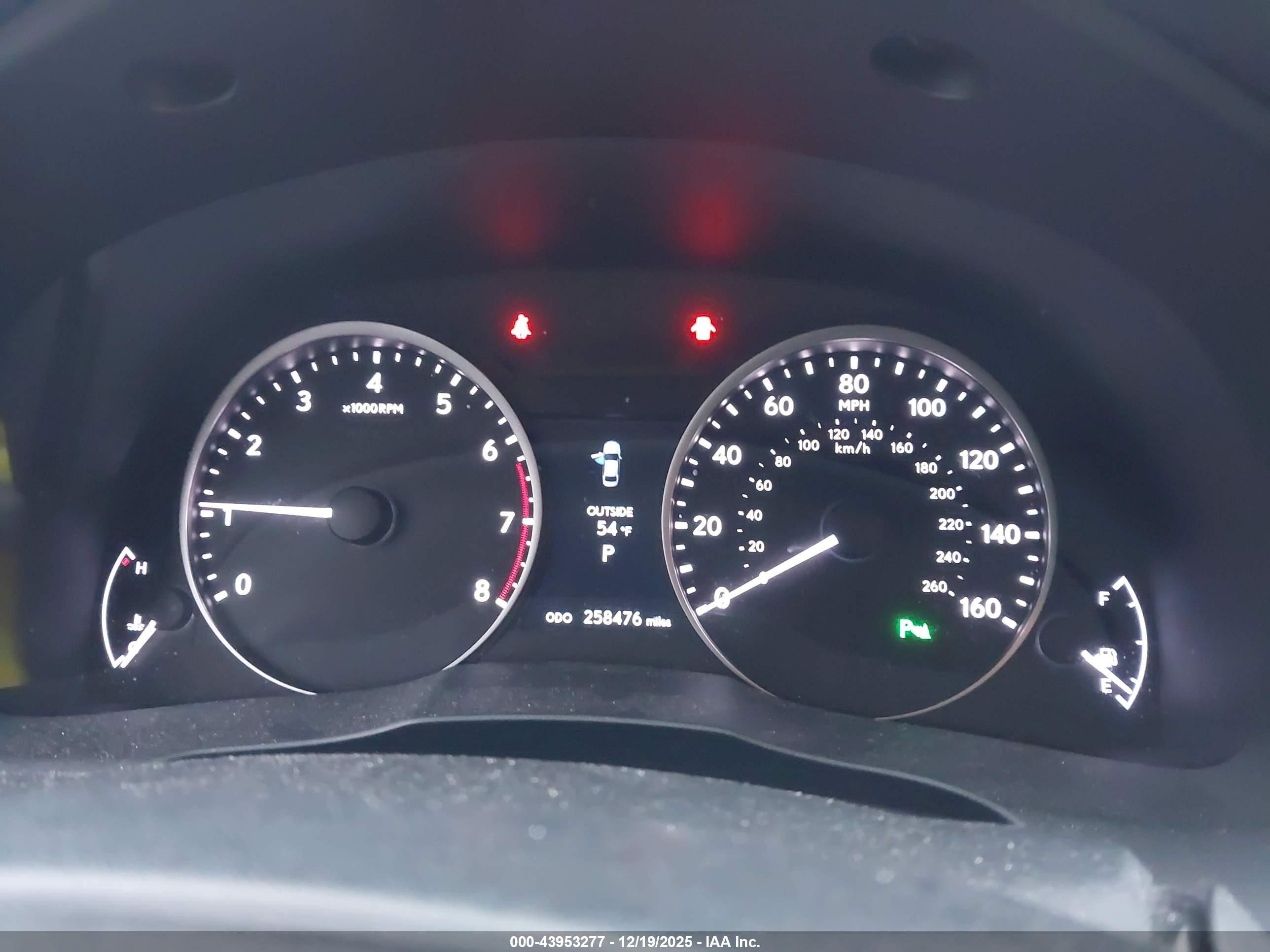 LEXUS ES image 7