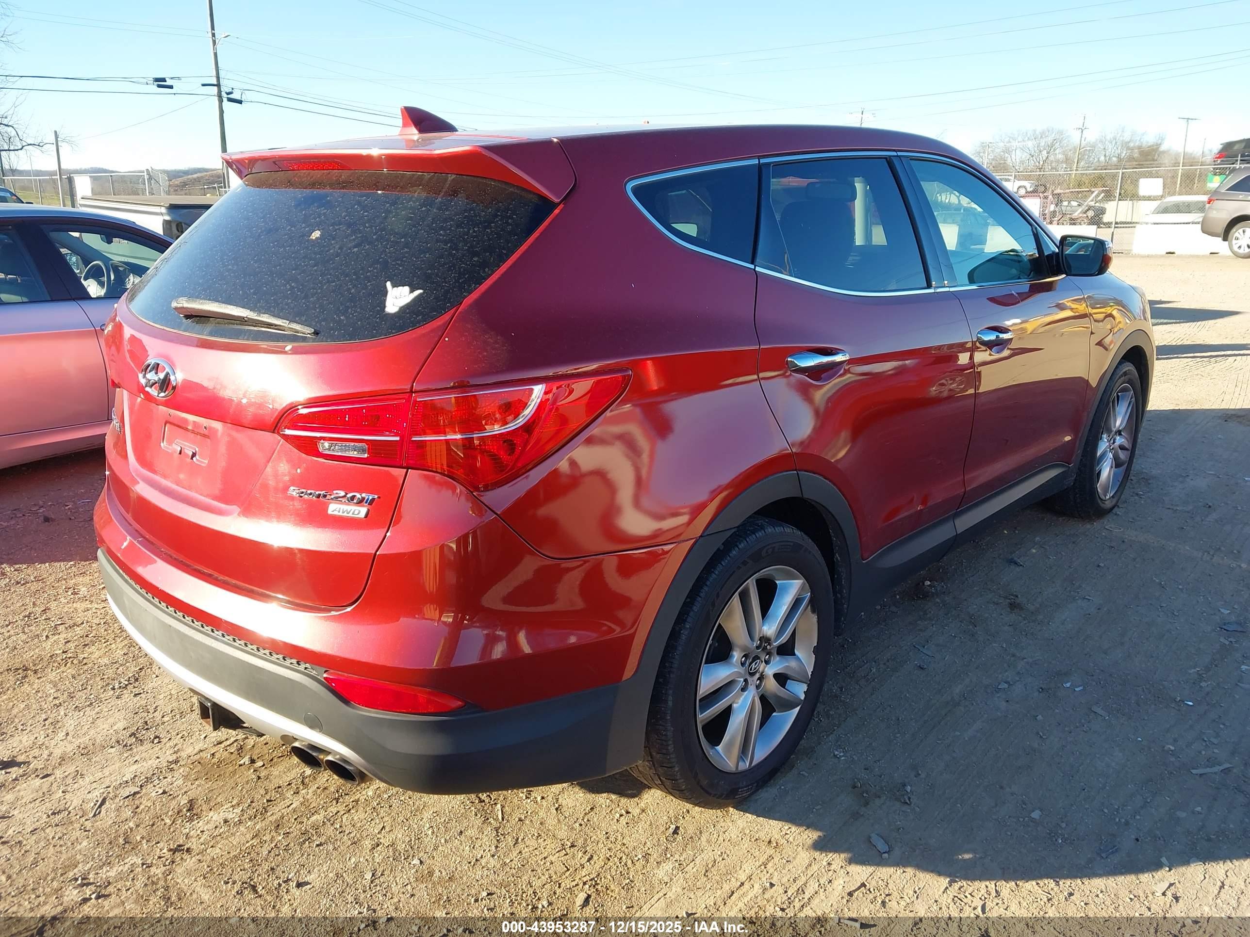 HYUNDAI SANTA image 4