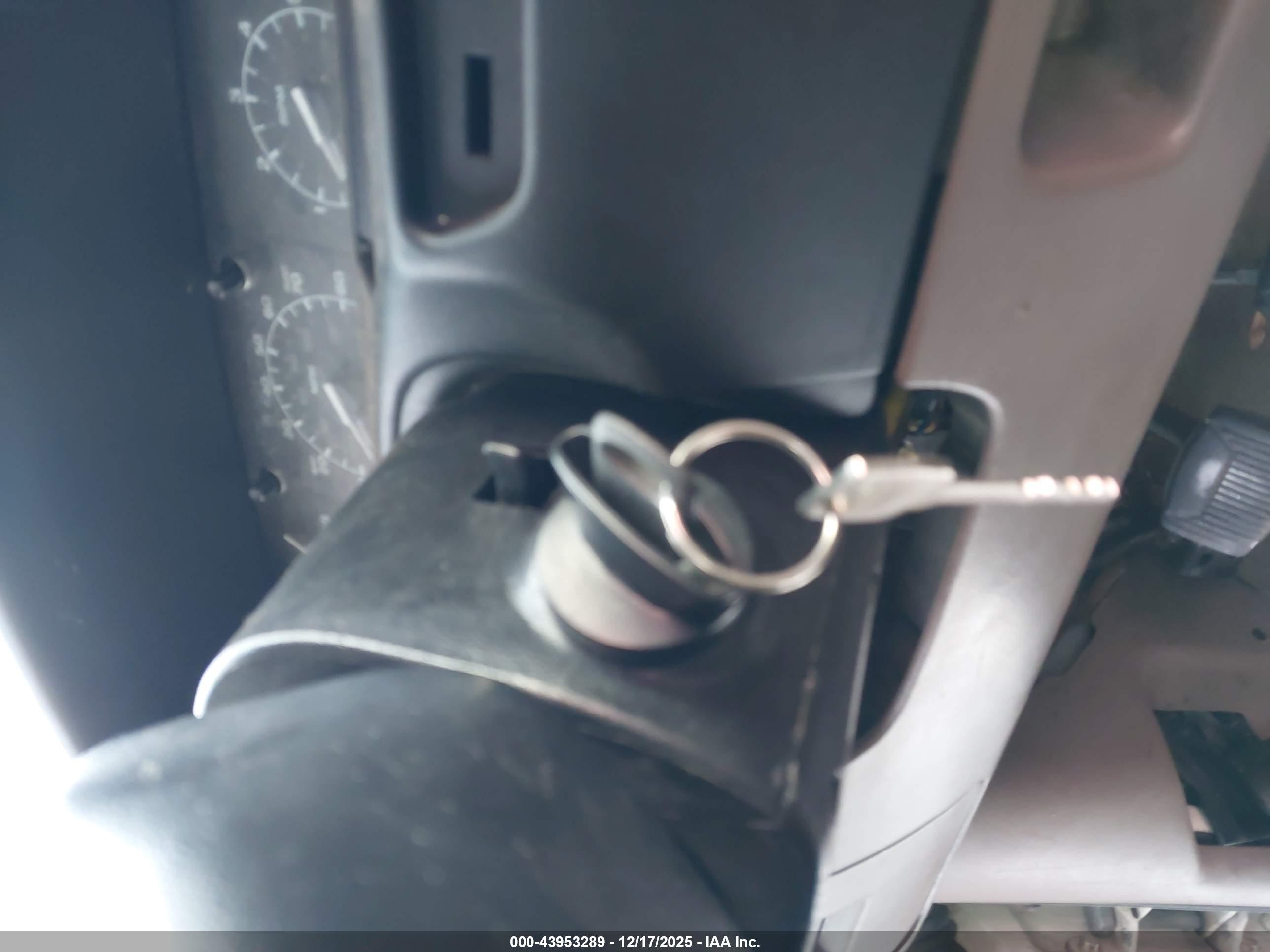 FORD F150 image 11