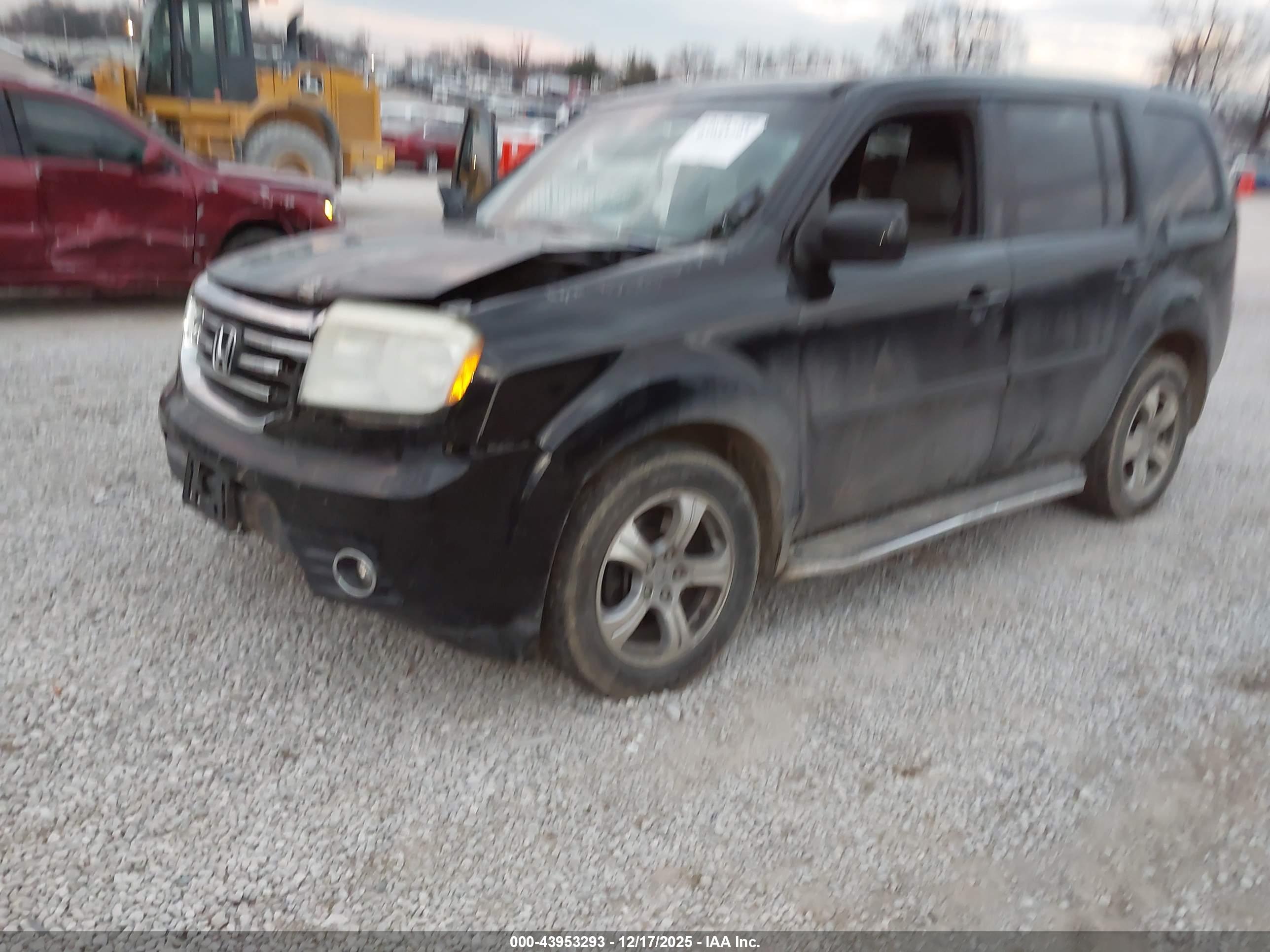 HONDA PILOT image 2