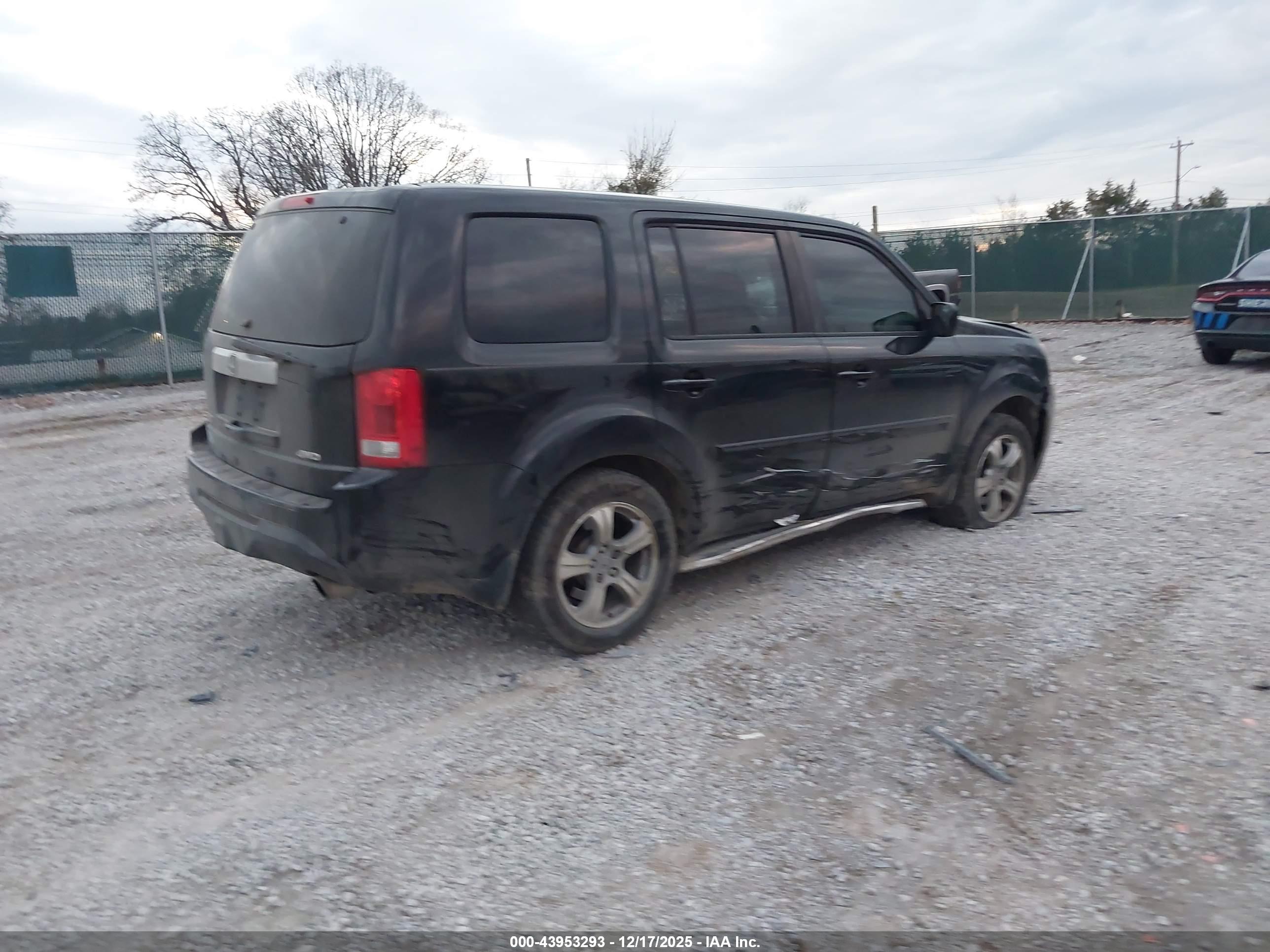 HONDA PILOT image 4