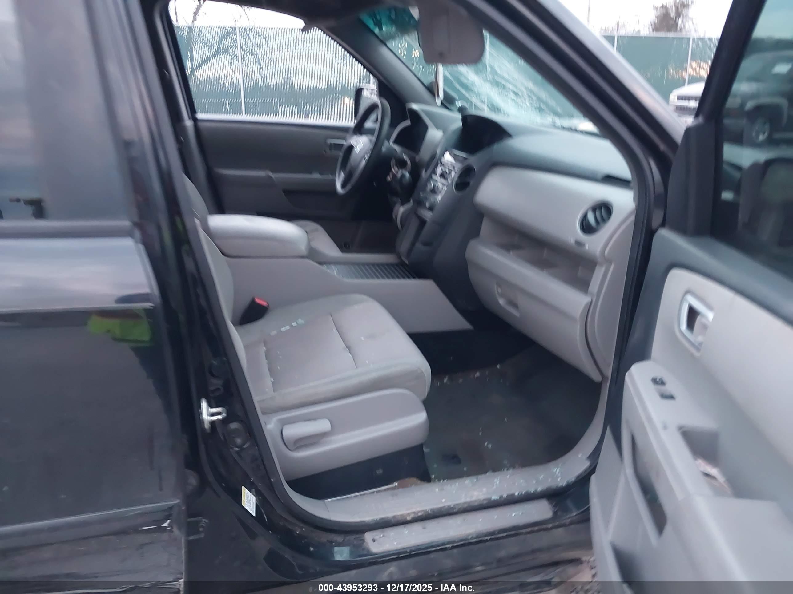 HONDA PILOT image 5