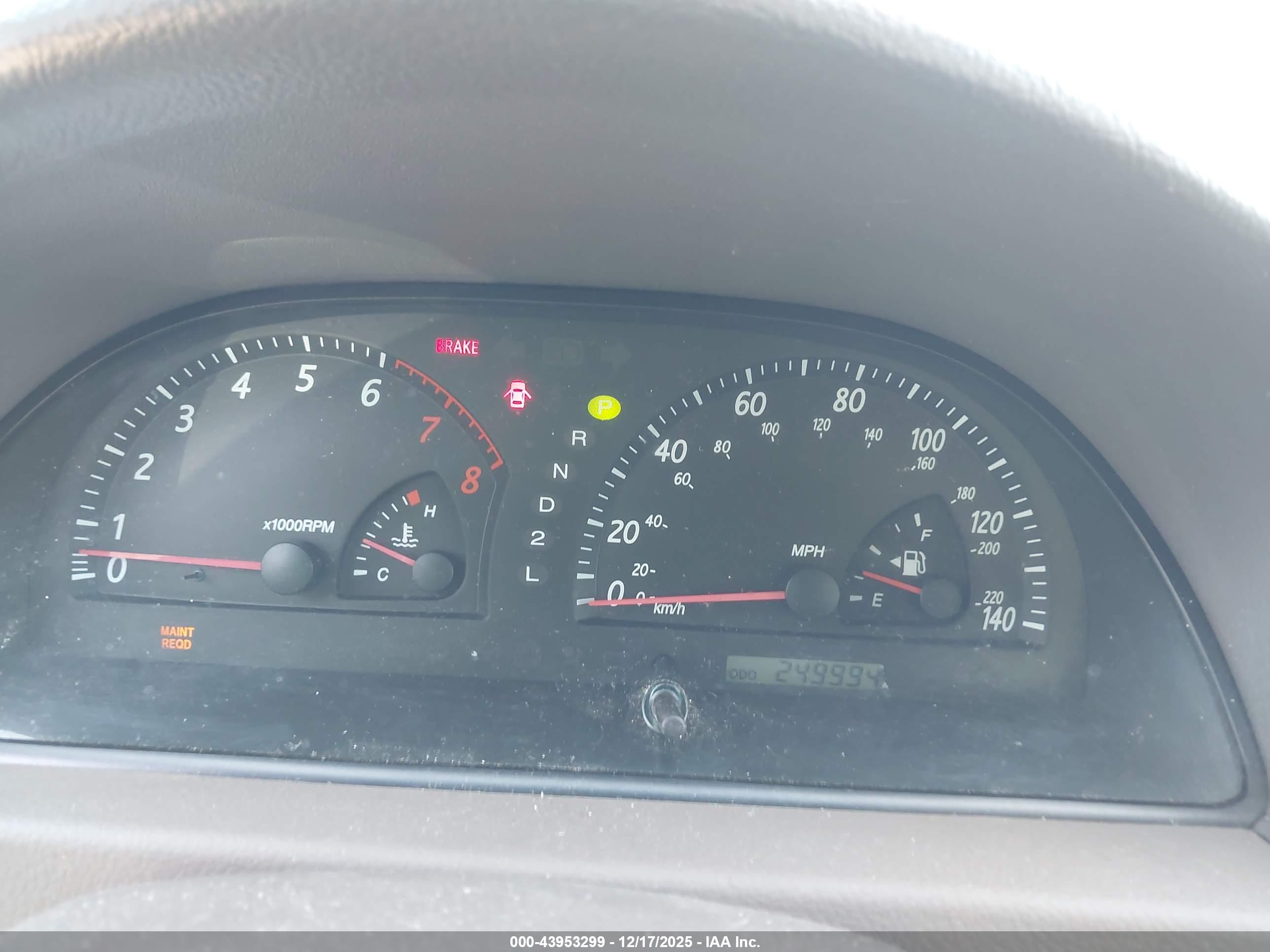TOYOTA CAMRY image 7